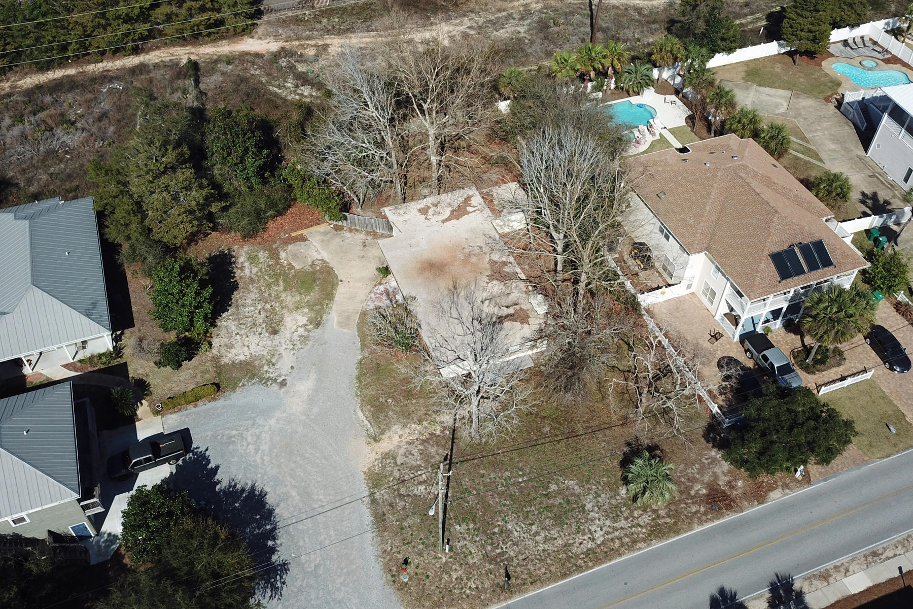 CRYSTAL BEACH - Residential