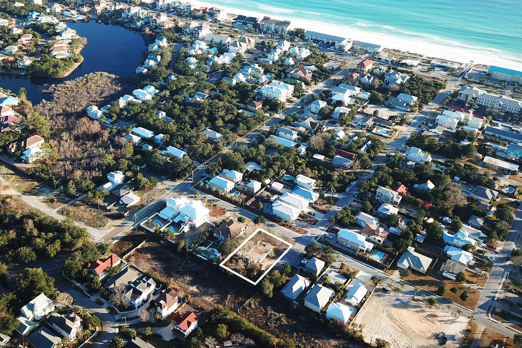 CRYSTAL BEACH - Residential