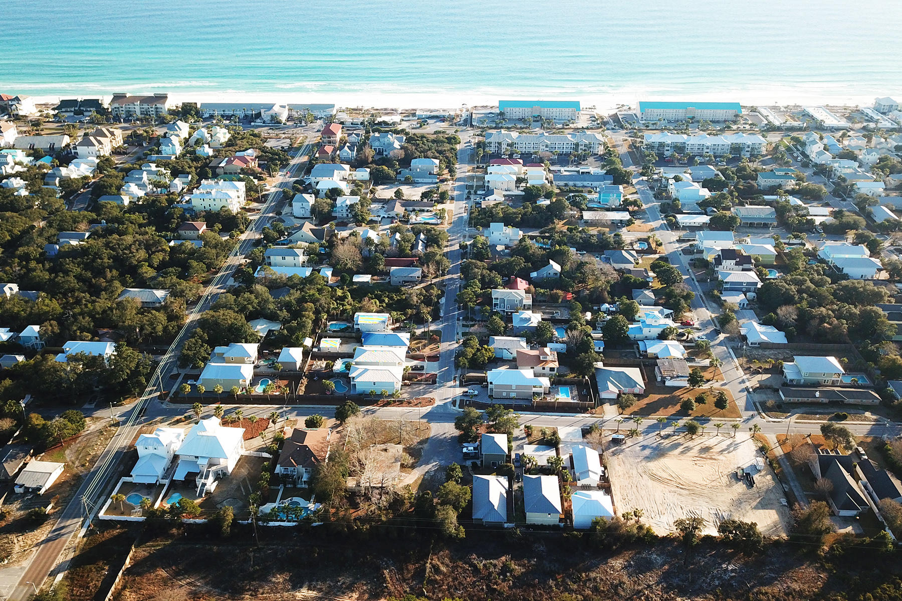 CRYSTAL BEACH - Residential