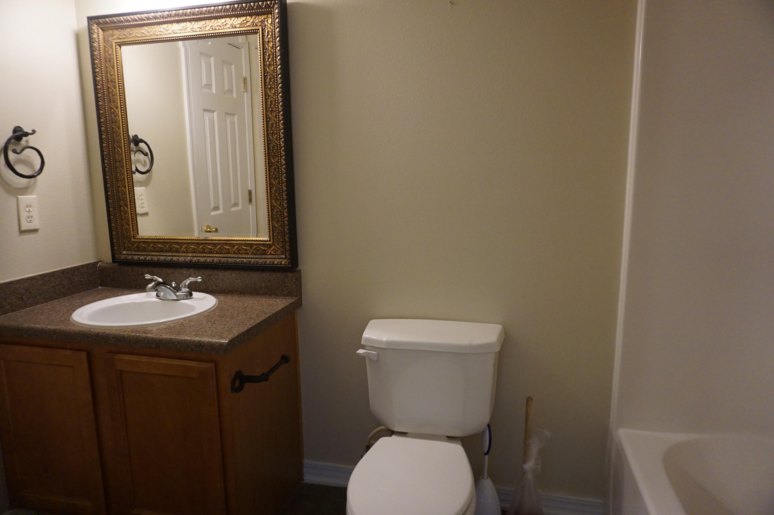 MAGNOLIA PARK - Residential Lease