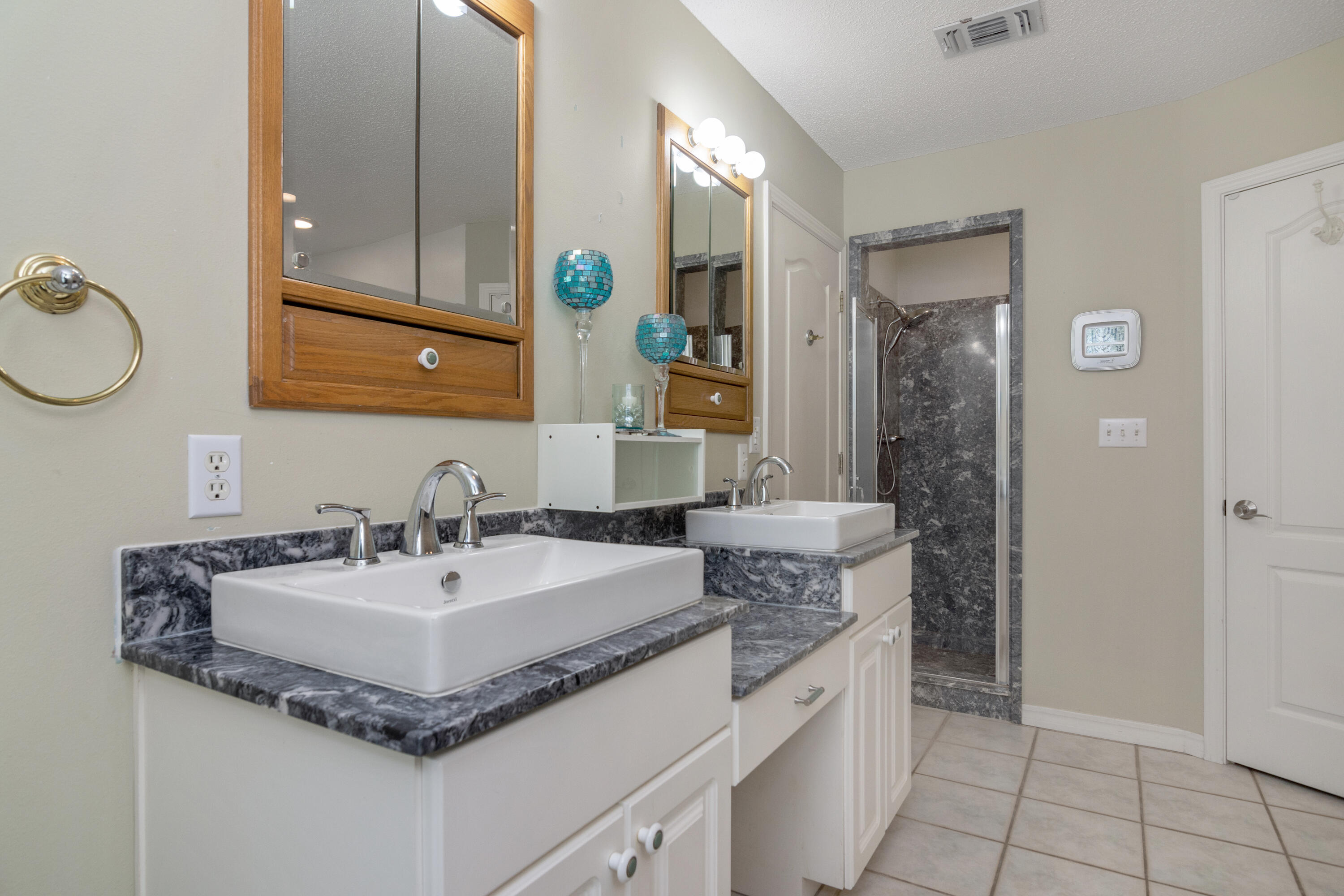SKY PARK ESTATES S/D - Residential