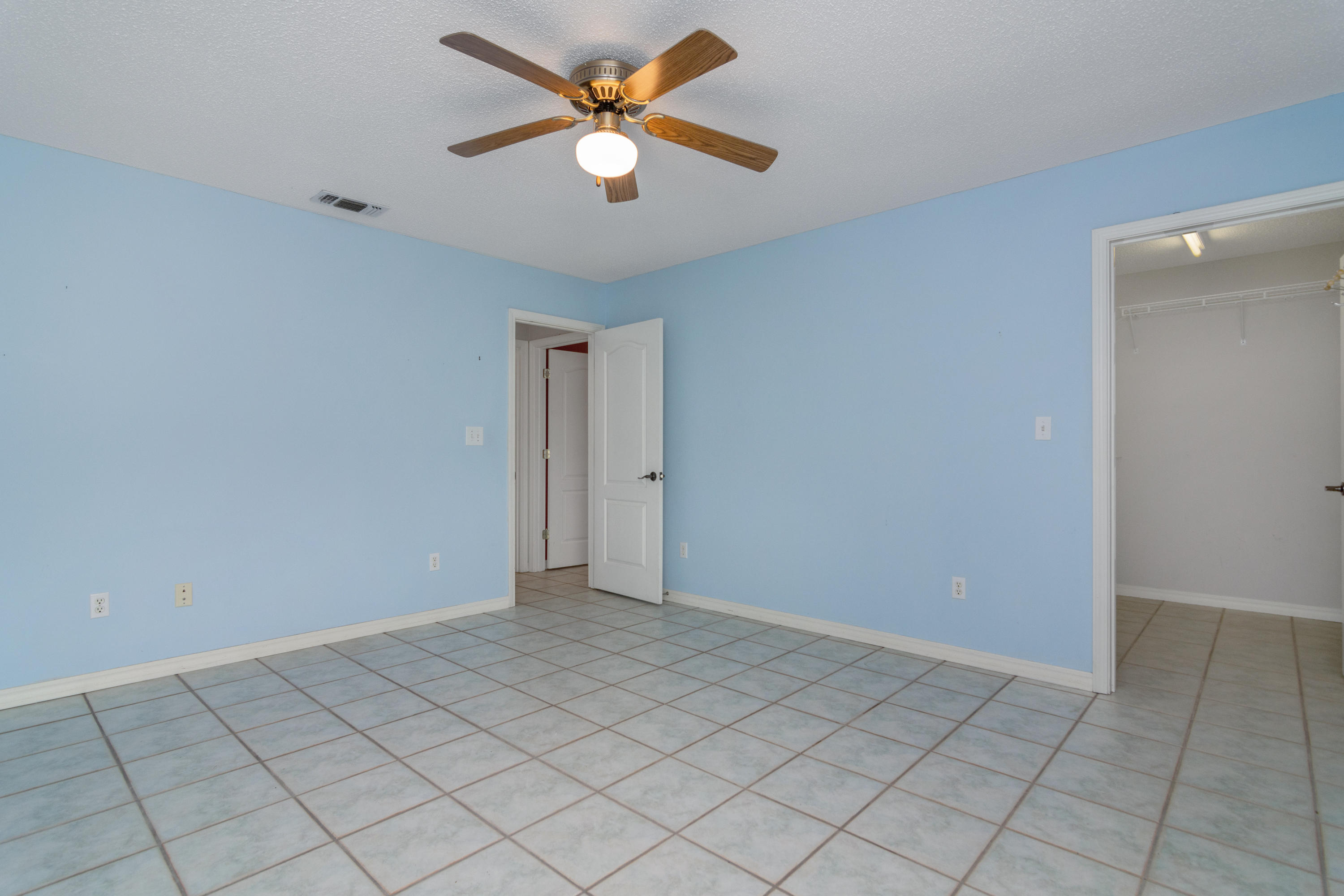 SKY PARK ESTATES S/D - Residential