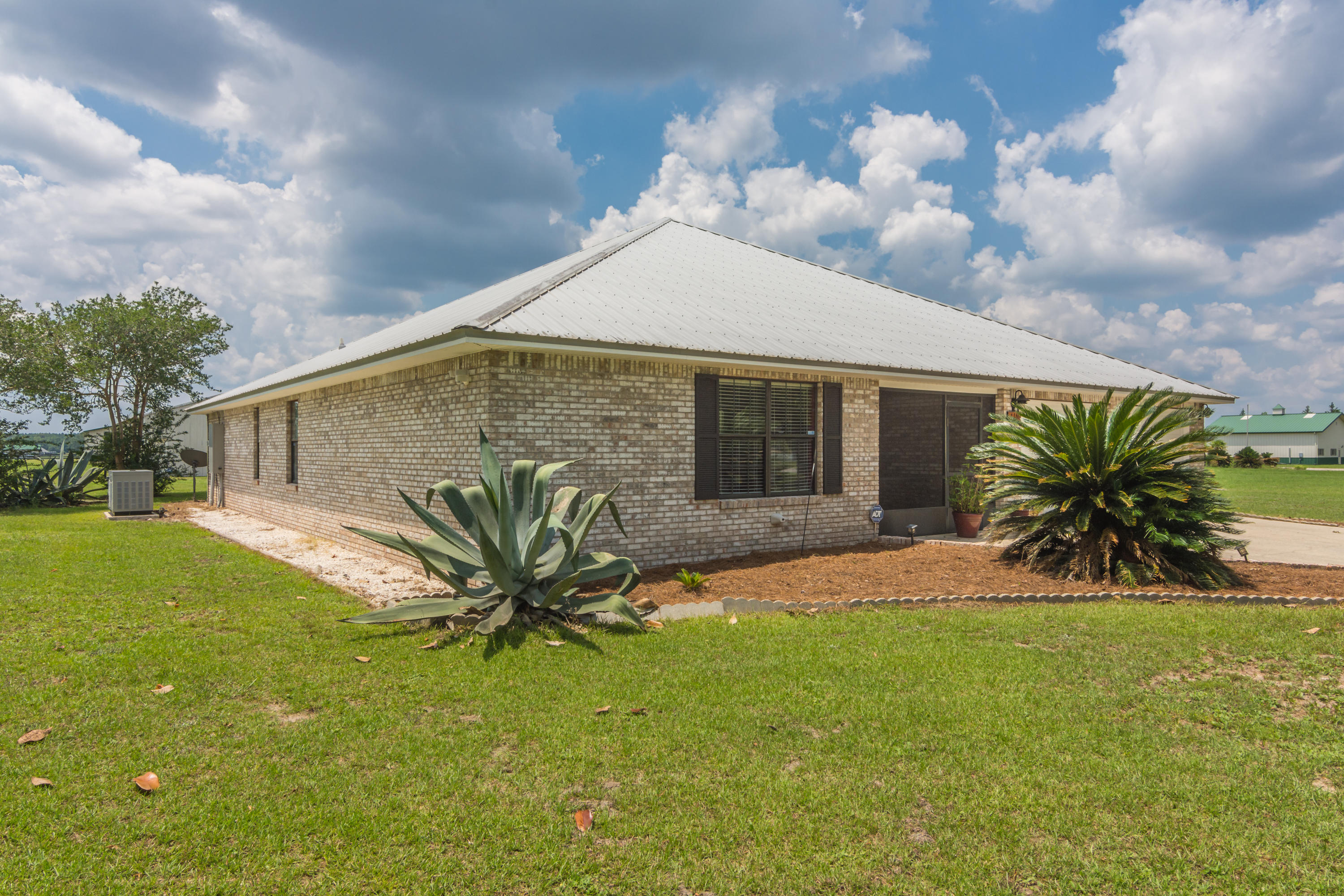 SKY PARK ESTATES S/D - Residential