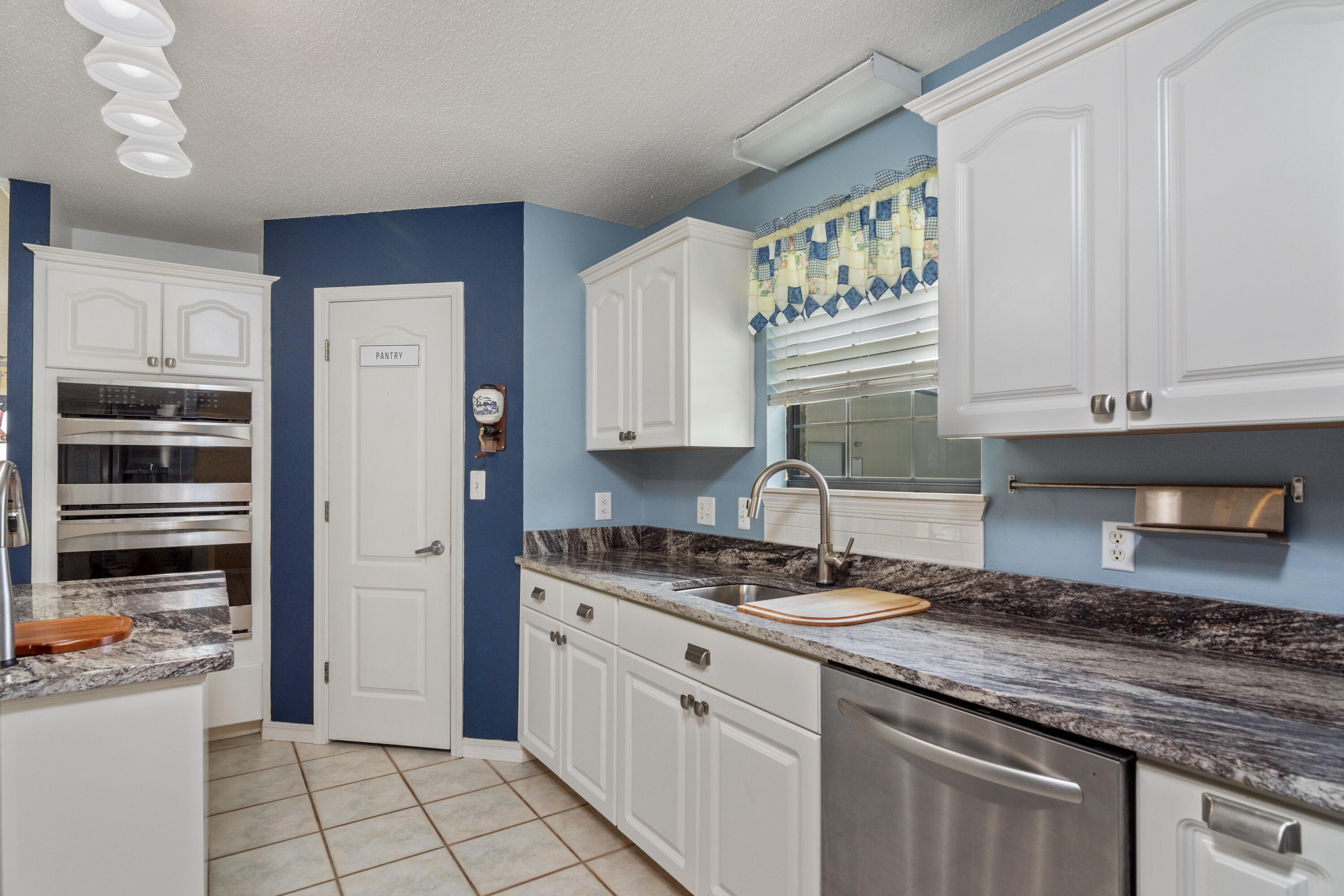 SKY PARK ESTATES S/D - Residential