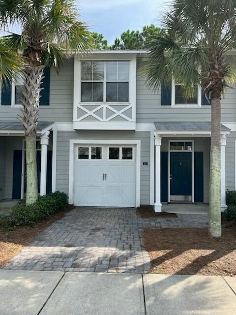 Adorable townhome in a very desirable area. Three bedrooms, two full baths, downstairs powder room. 9 ft. ceilings, tile flooring, rounded corners, decorative crown molding, surround sound, open porch with private greenspace.  Granite countertops, tiled backsplash, and Whirlpool appliances.  Quiet and cozy.  Walk to the Bay.