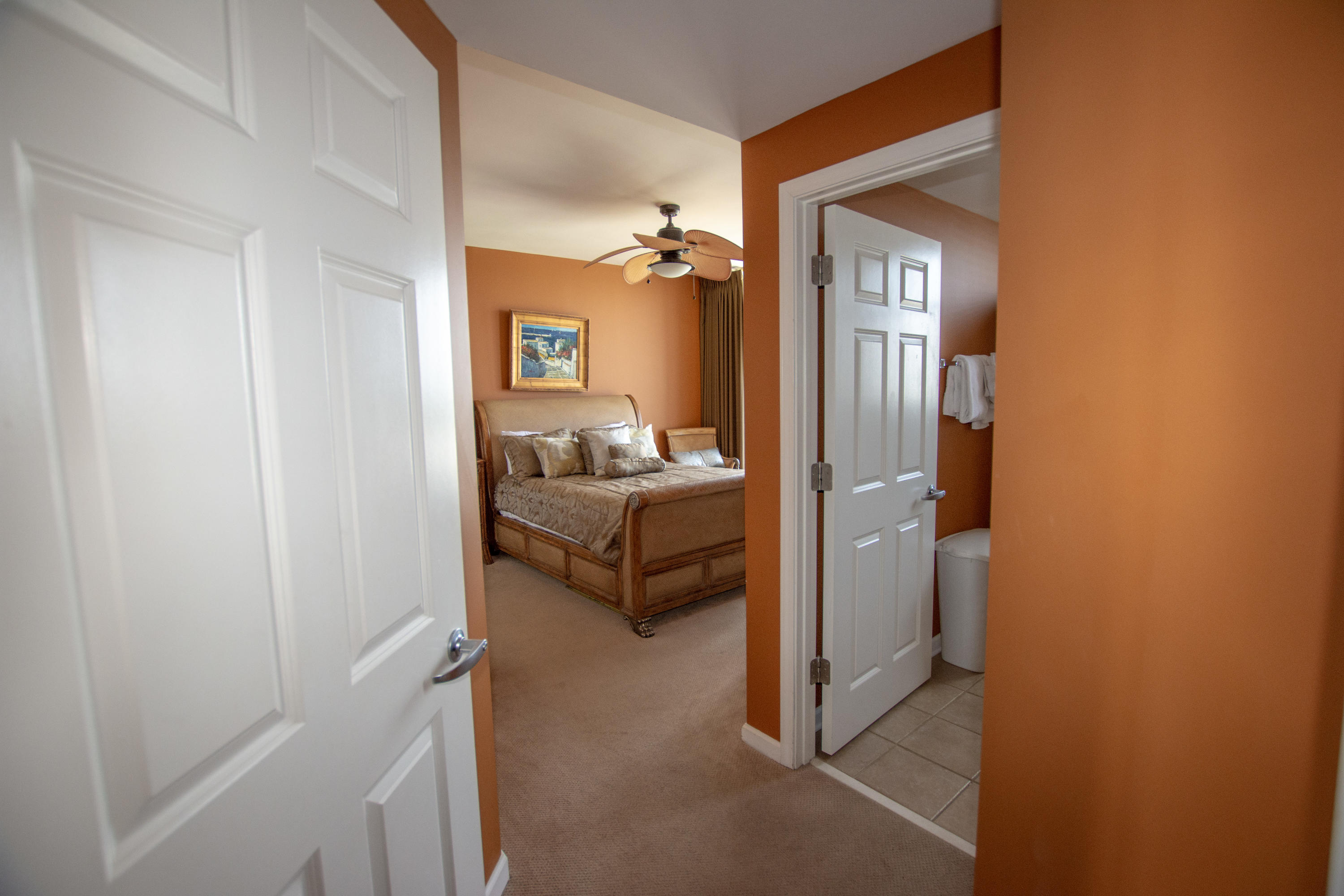 SILVER BEACH TOWERS - Residential