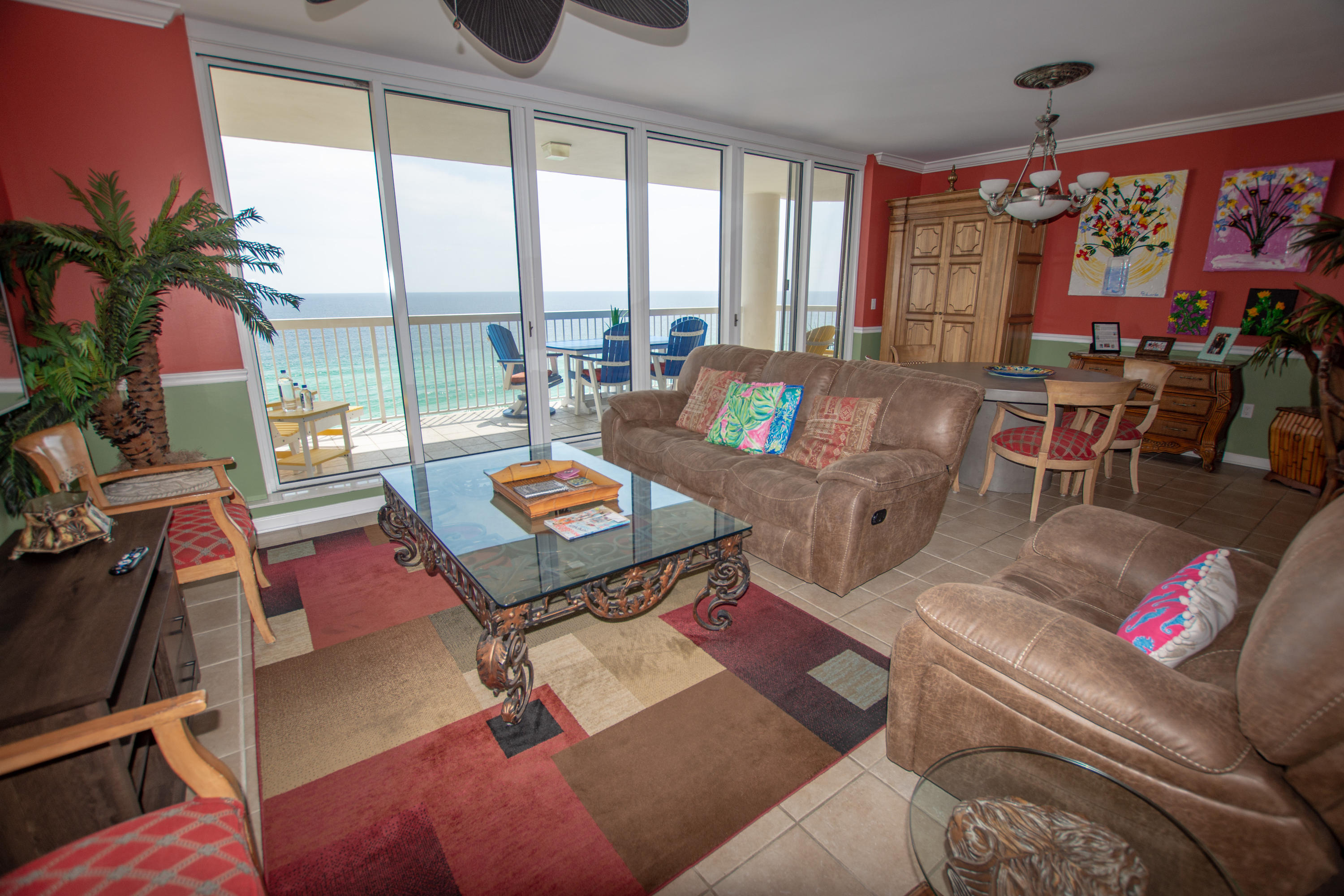 SILVER BEACH TOWERS - Residential