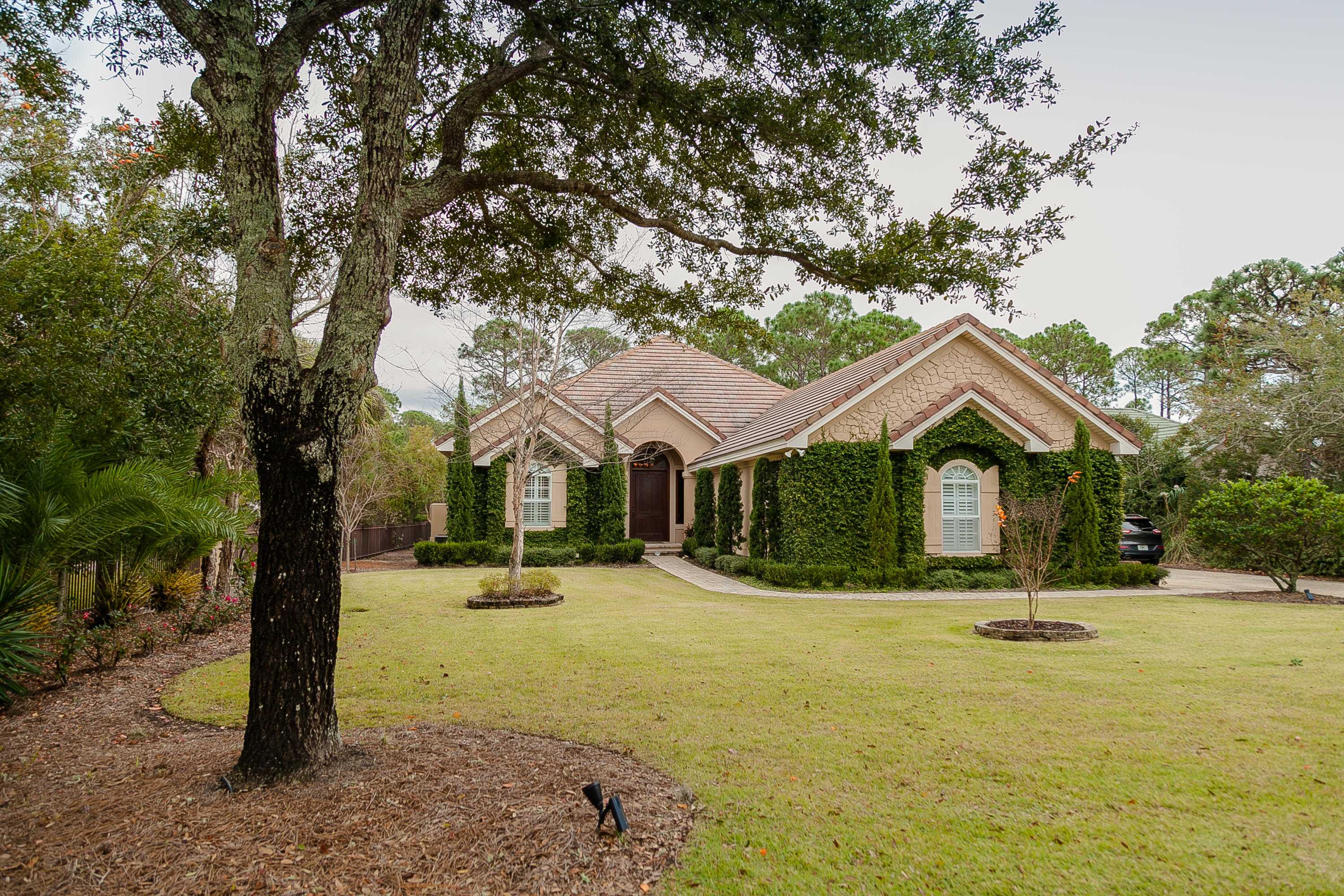MUST SEE THIS ELEGANT CUSTOM DESIGNED HOME IN GATED COMMUNITY OF REGATTA BAY LOCATED ON QUIET CUL DE SAC. OPEN FLOOR PLAN, GREAT FOR ENTERTAINING. 10.5-12 FOOT CEILINGS/DEEP CROWN MOLDING. GORGEOUS MASTER BDRM/DESIGNER BATH. 2 GUEST BDRMS & LARGE OFFICE. NEW UPGRADES INCLUDE RENOVATED KITCHEN, CUSTOM CABINETS/BACKSPLASH, GRANITE, STAINLESS STEEL APPLIANCES, HVAC, PLANTATION SHUTTERS, RAINBIRD SPRINKLER SYSTEM, PAVER WALKWAYS, SEATING AREA IN PRIVATE NEW WROUGHT IRON FENCED BACKYARD. EXTENSIVE LANDSCAPING. ROOM FOR POOL, NEW MANTEL AND GAS FIREPLACE, RECESSED LIGHTING, SUMMER KITCHEN, HUGE SCREENED LANAI, SUNBRELLA ELECTRIC AWNING OVER PAVER SEATING AREA ON PATIO, OVERSIZED 2.5-CAR GARAGE WITH GOLF CART PARKING, BAYSIDE MEMBERS' ONLY GYM & POOL. SEE PHOTOS OF REGATTA BAY AMENITIES!