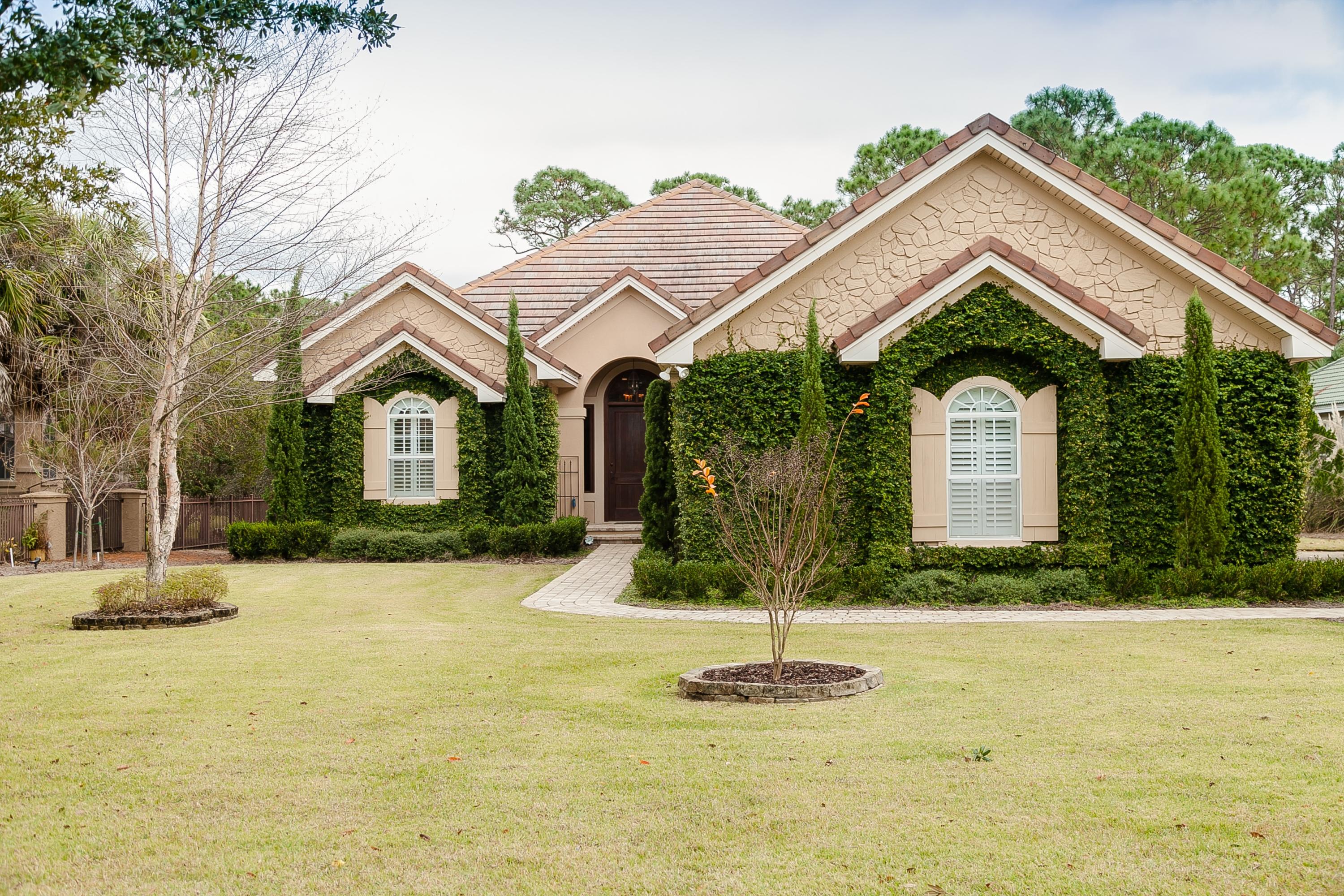 REGATTA BAY - Residential