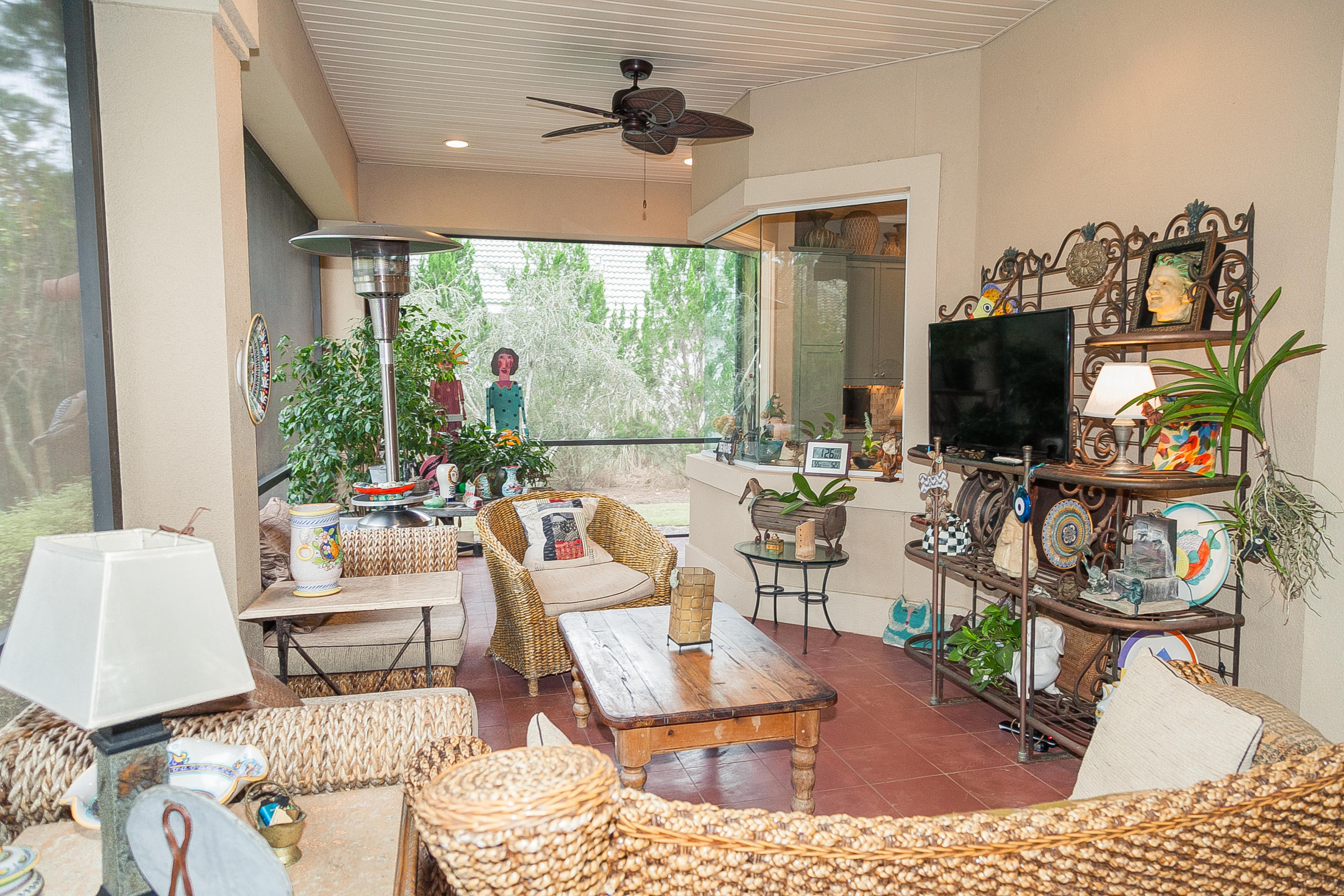 REGATTA BAY - Residential