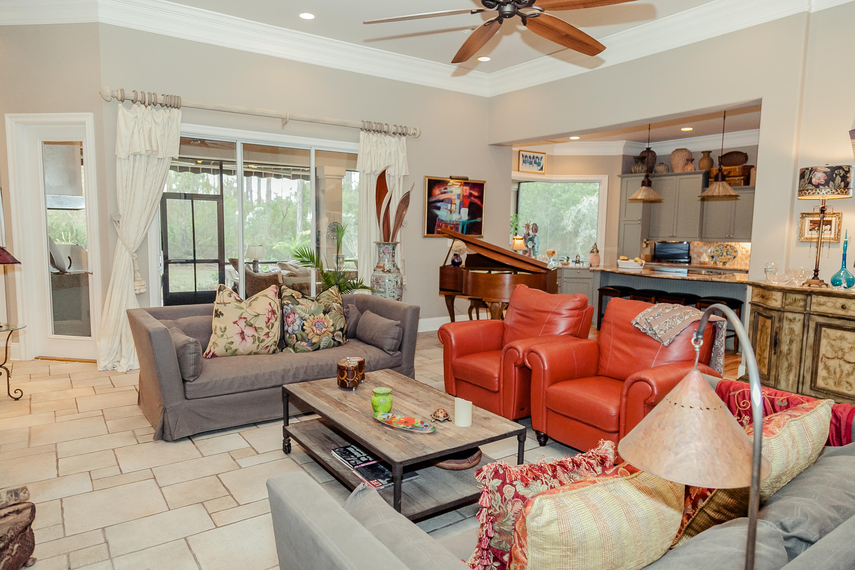 REGATTA BAY - Residential