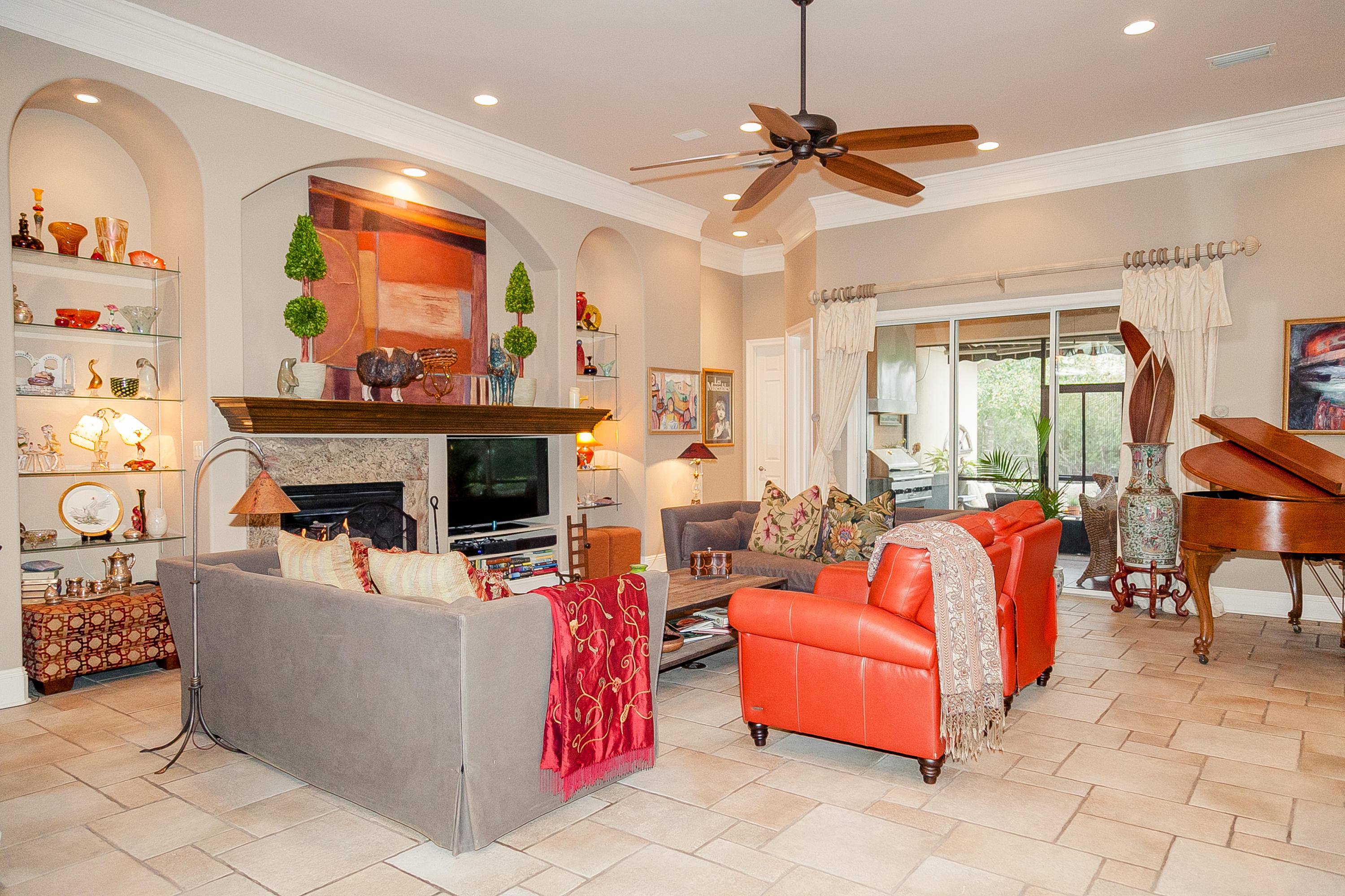 REGATTA BAY - Residential