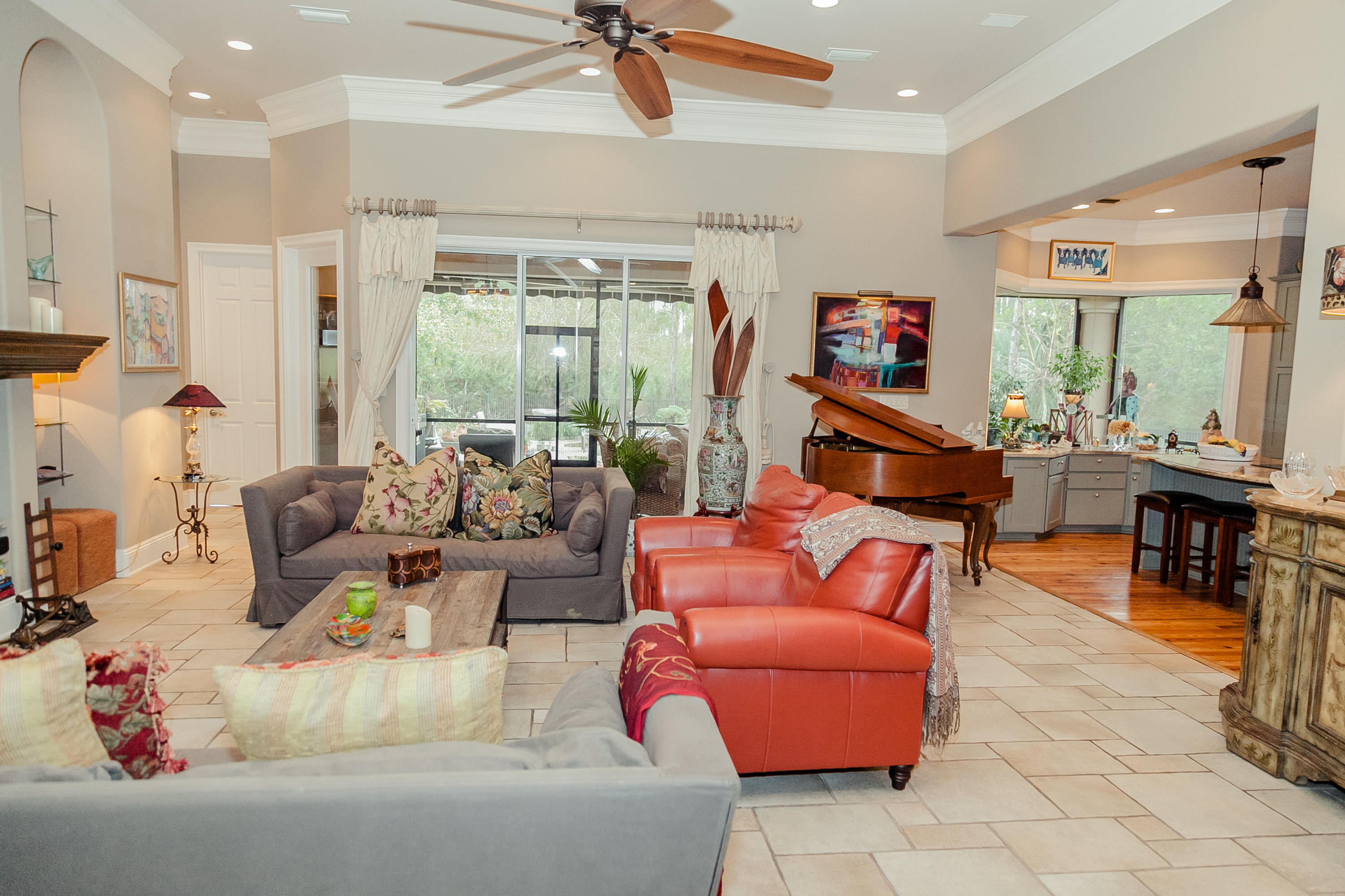 REGATTA BAY - Residential