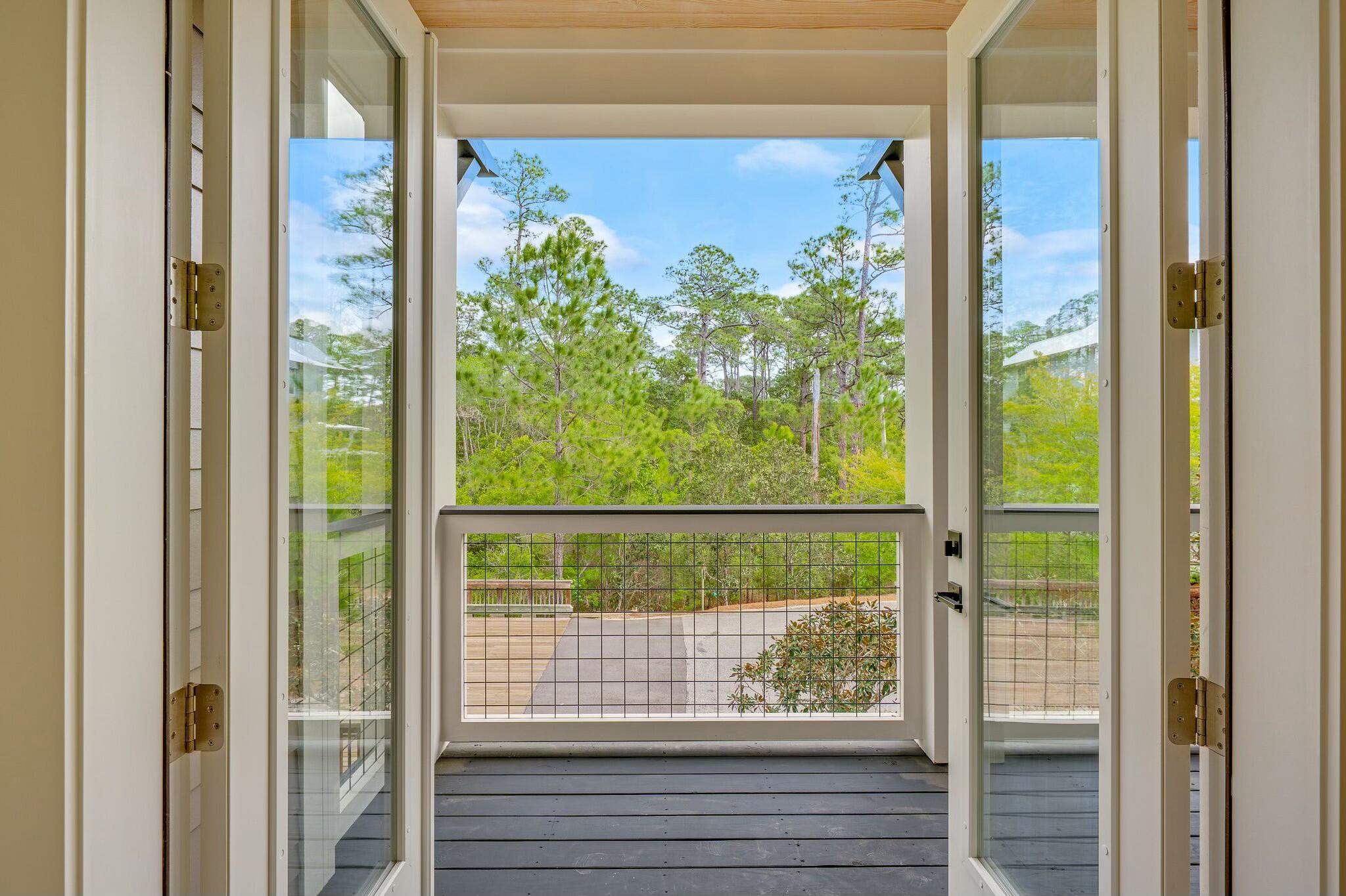 TREETOP VILLAGE - Residential