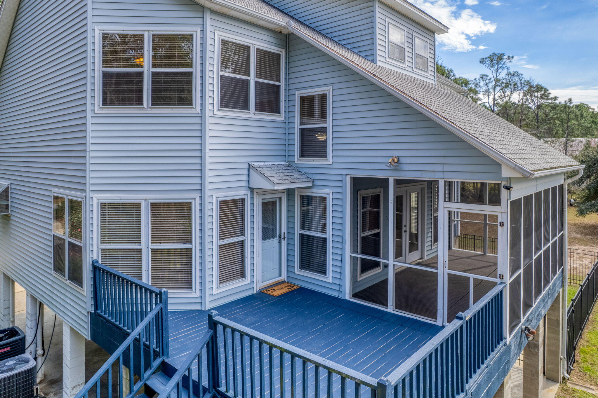 AVALON BEACH - Residential