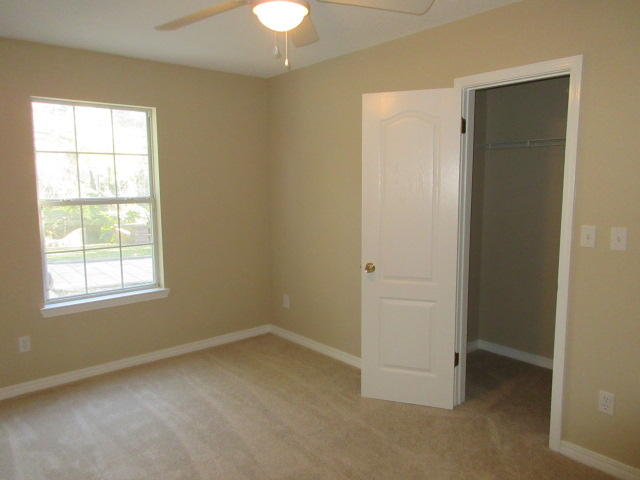 ROCKY BAYOU COUNTRY CLUB ESTATES 3 - Residential