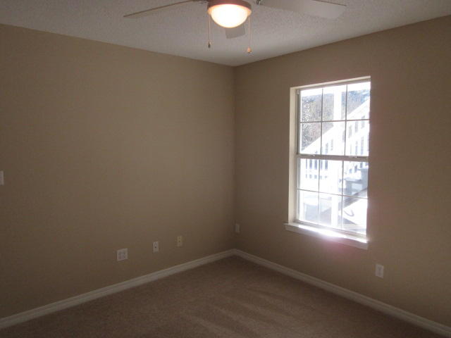 ROCKY BAYOU COUNTRY CLUB ESTATES 3 - Residential
