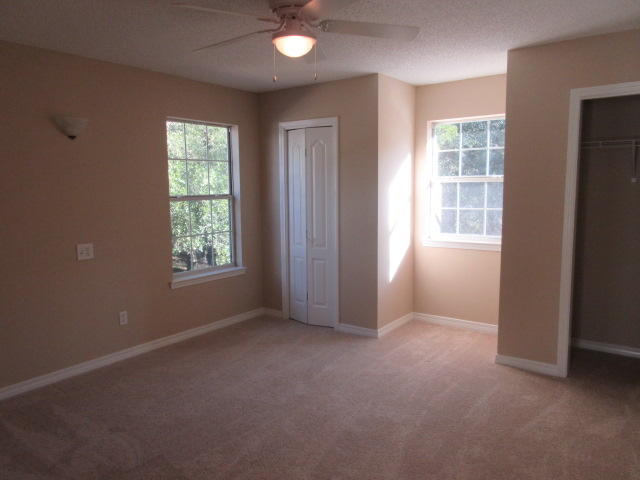 ROCKY BAYOU COUNTRY CLUB ESTATES 3 - Residential