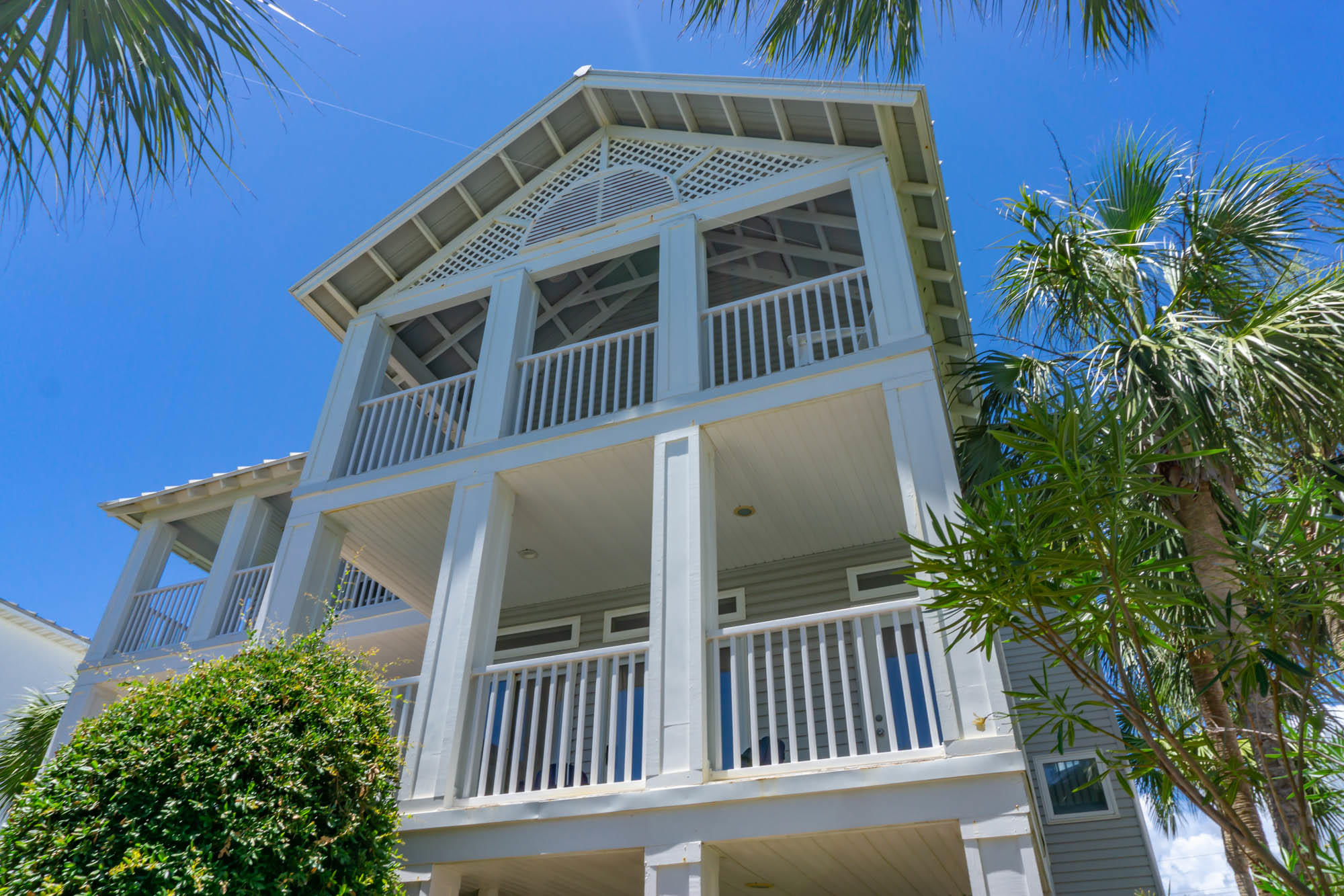 DANA BEACH - Residential