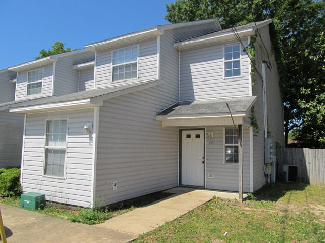 LIVEOAK S/D - Residential Lease