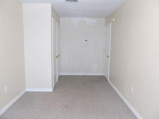 LIVEOAK S/D - Residential Lease