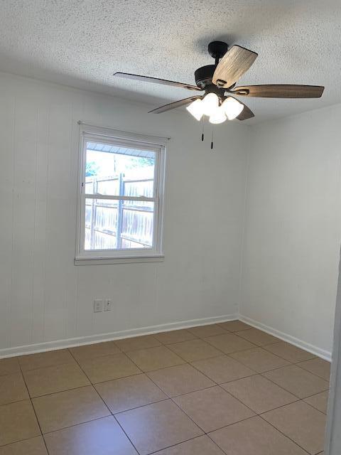 Valparasiso Pinecrest 2 - Residential Lease