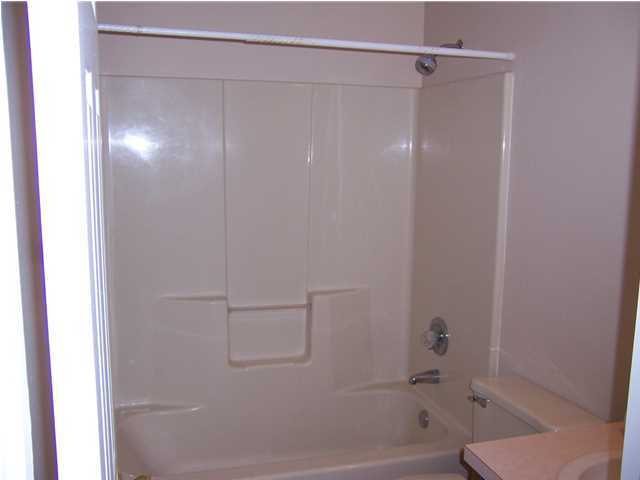 BLUEPINEVILLAGE - Residential Lease