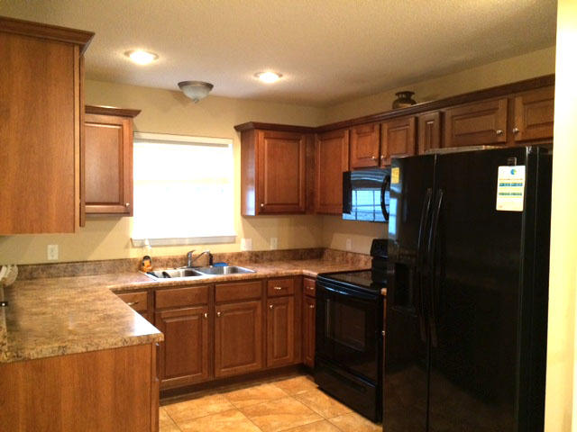 STILLWELL ESTATES - Residential Lease