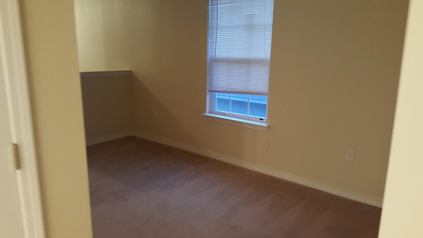 STILLWELL ESTATES - Residential Lease