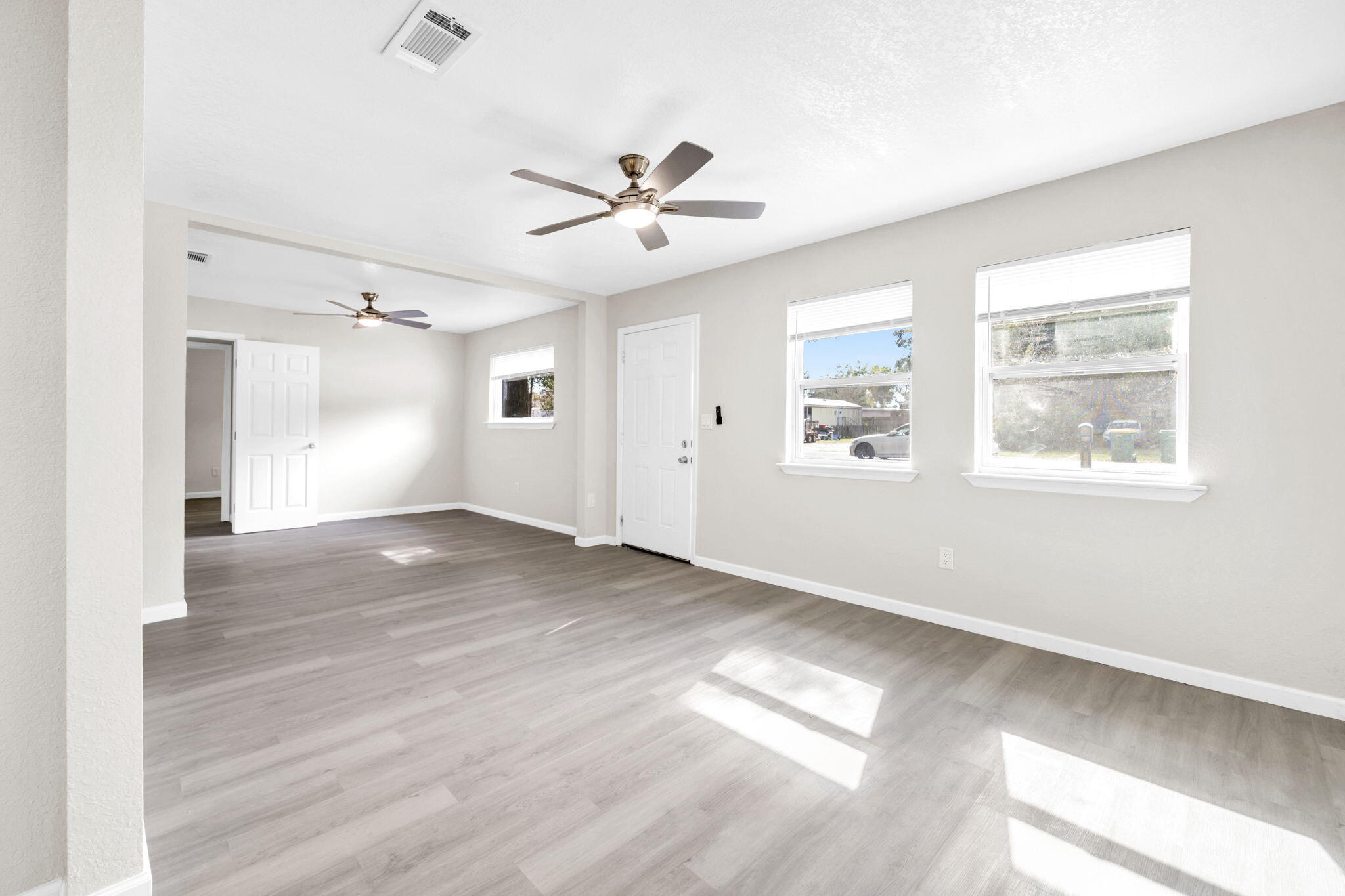 NO RECORDED SUBDIVISION - Residential