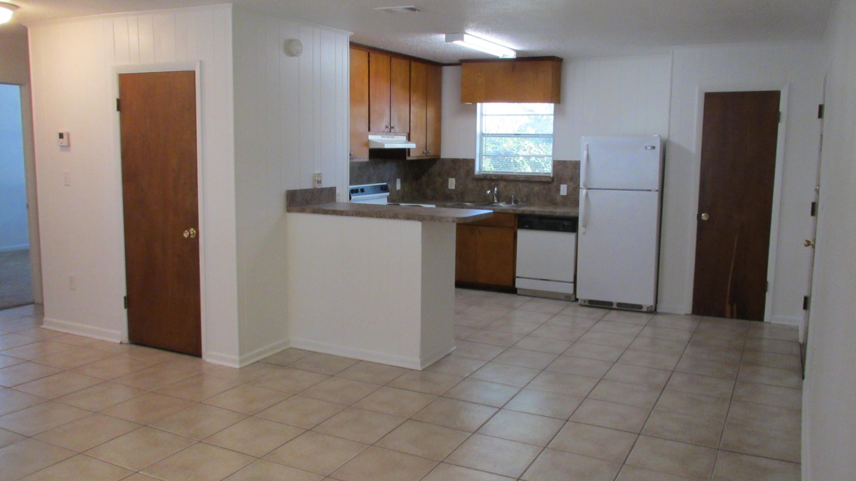 UNRECORDED SUBDIVISION - Residential Lease