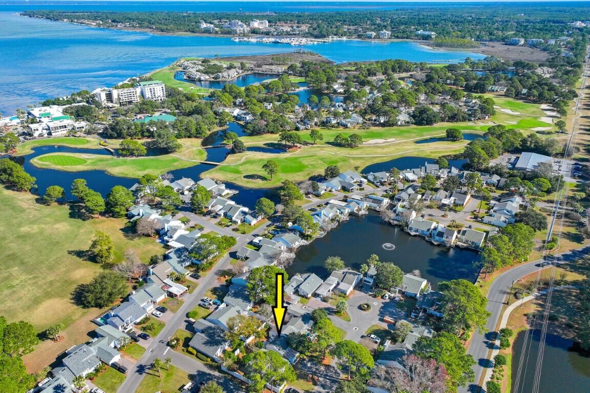 LINKSIDE VILLAGE UNIT 1 - Residential
