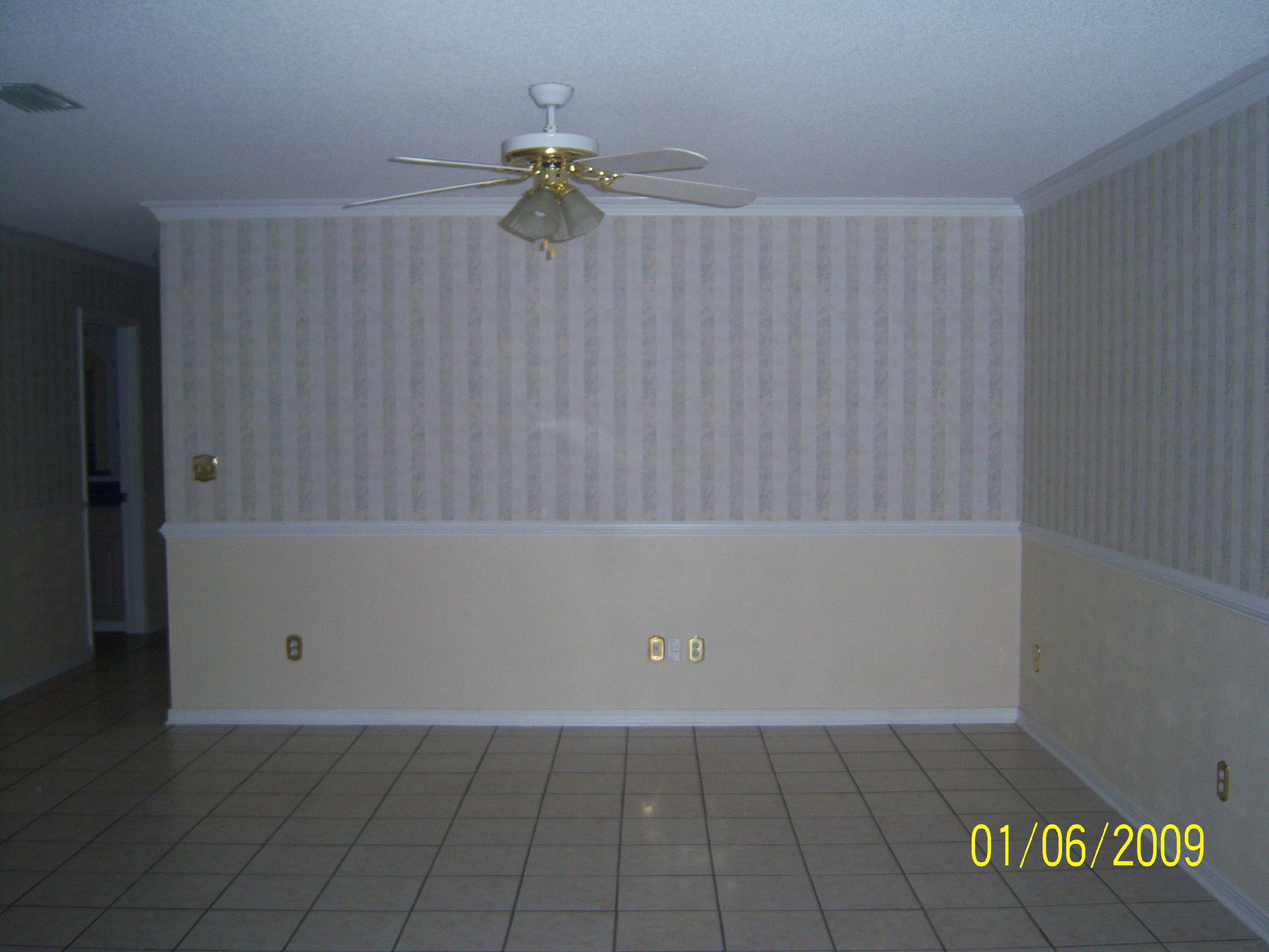 Yard service included! Single story 2 bedroom, 2 bath townhouse located behind Kohls on a private, dead end street. Washer/Dryer hookups are in the oversized 2 car garage. Screened in porch out front. Pets under 25 lbs are allowed with a $200 non-refundable pet fee. Contact our office today to schedule a viewing. Available August 10.