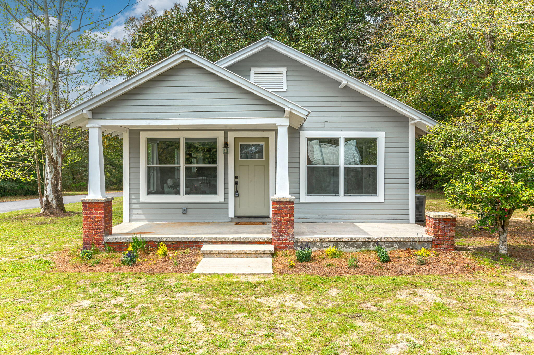 TOWN OF DEFUNIAK SPRINGS - Residential