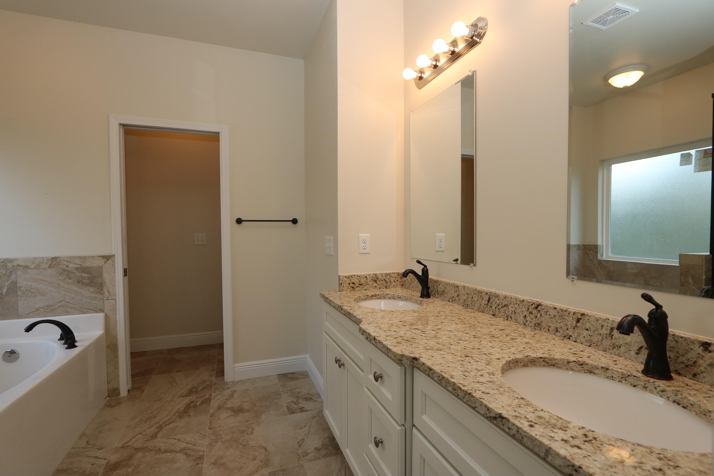 Taylor Farms - Residential Lease
