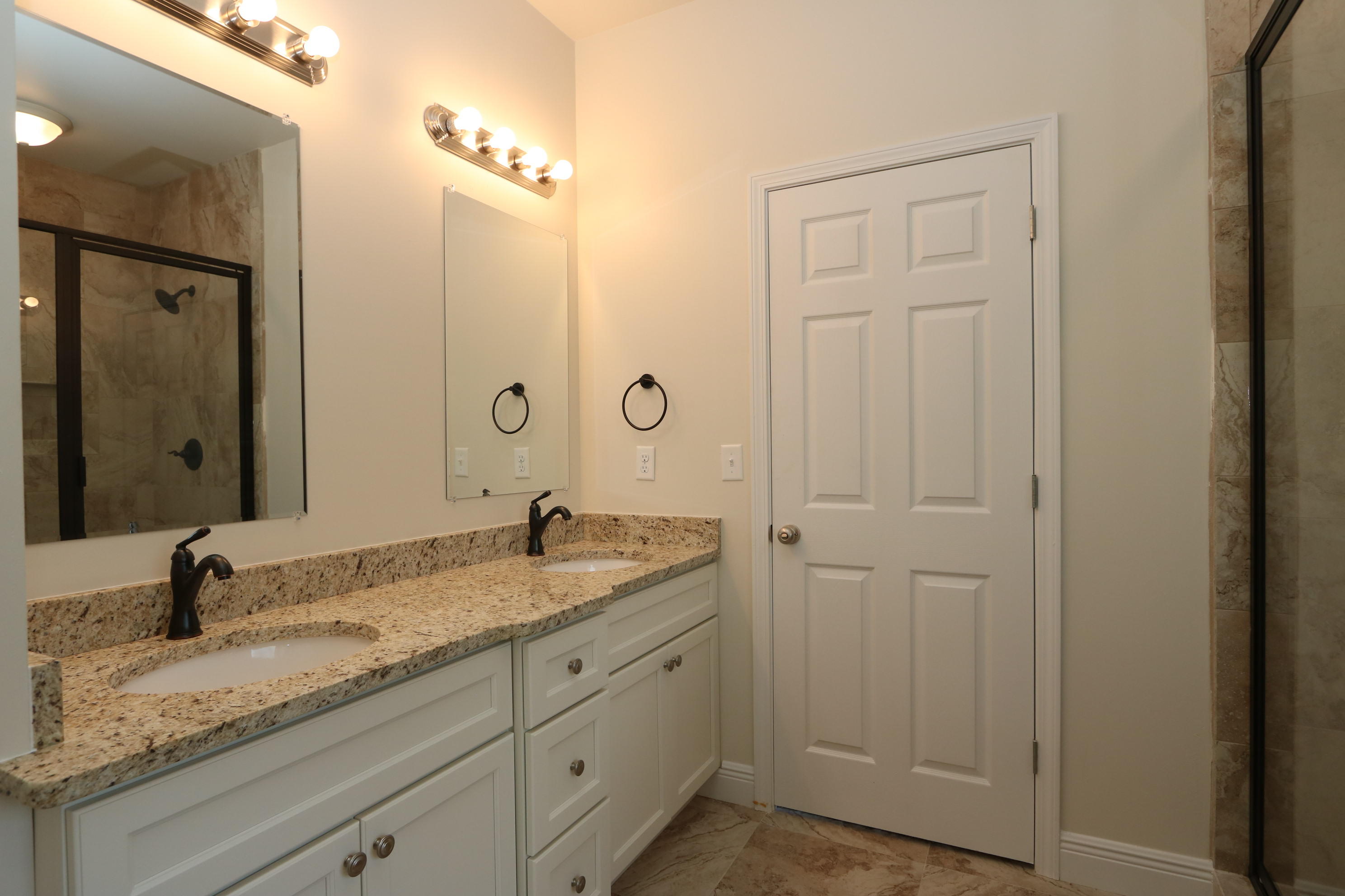 Taylor Farms - Residential Lease