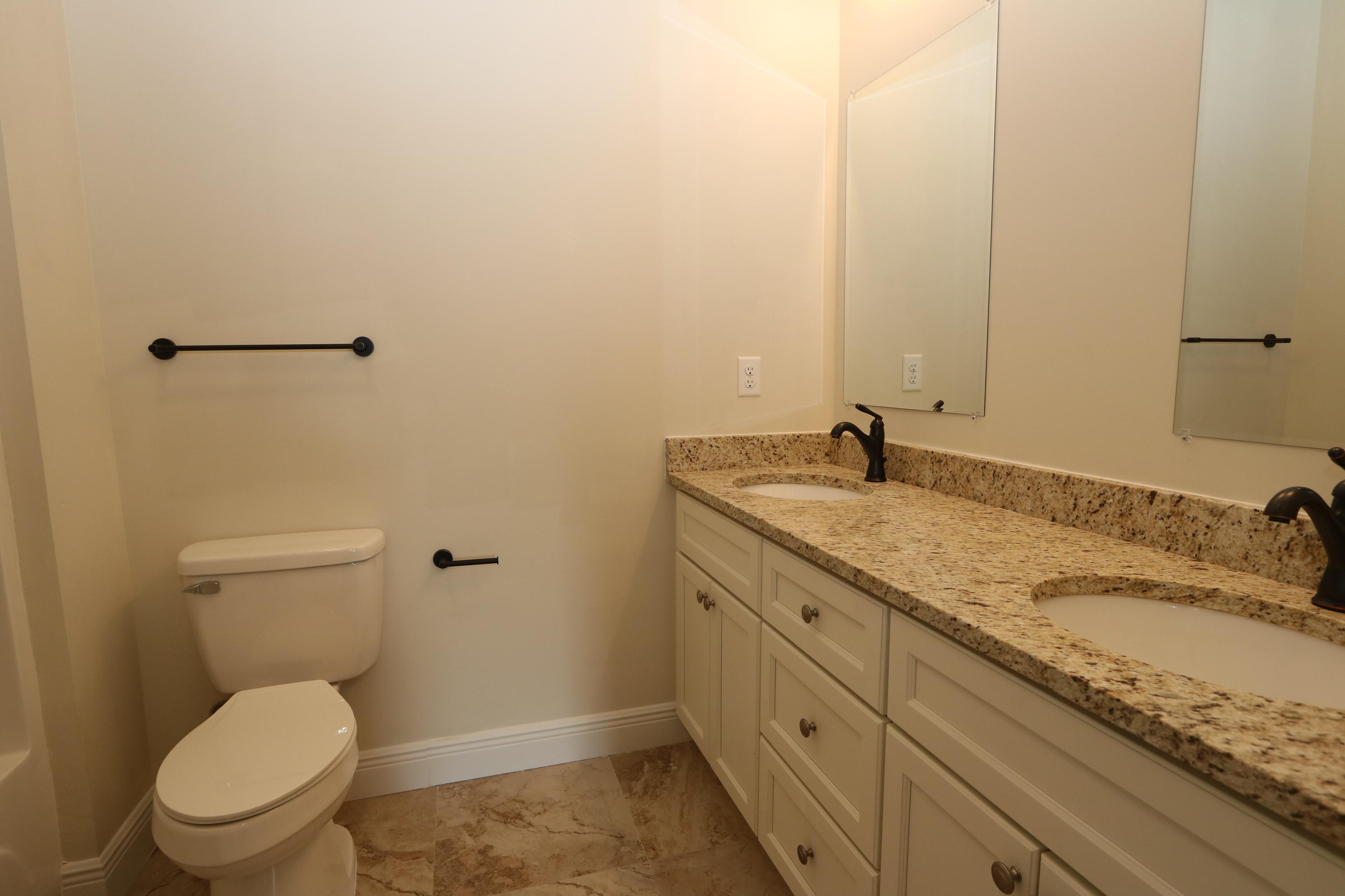 Taylor Farms - Residential Lease