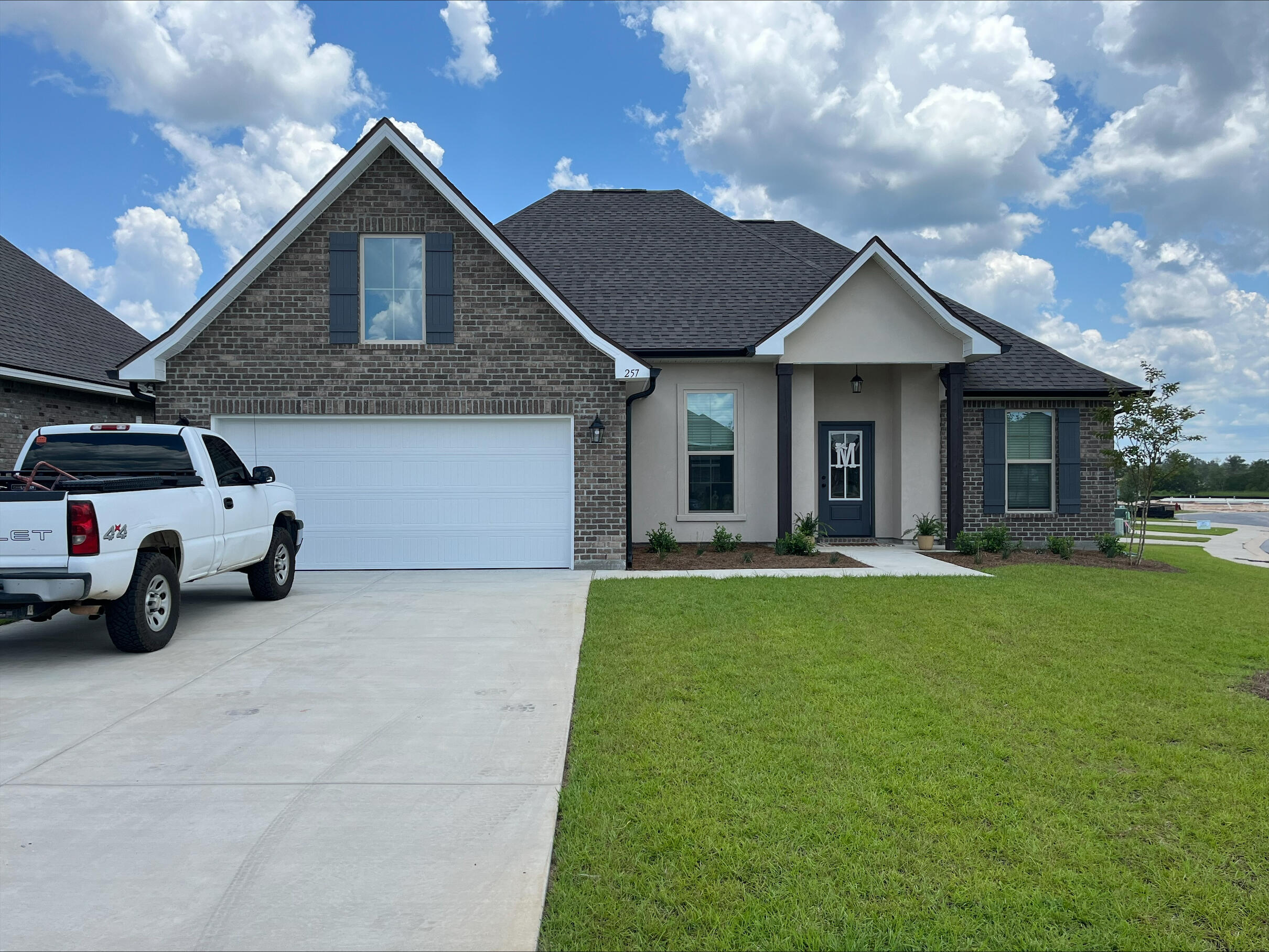 THE BLUFFS AT LAFAYETTE - Residential