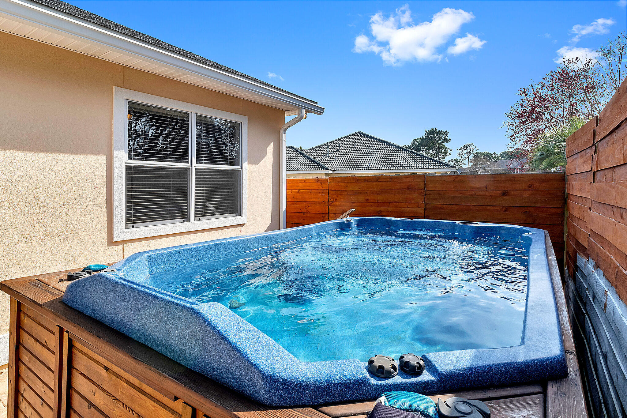 EMERALD BAY PH 1-B - Residential