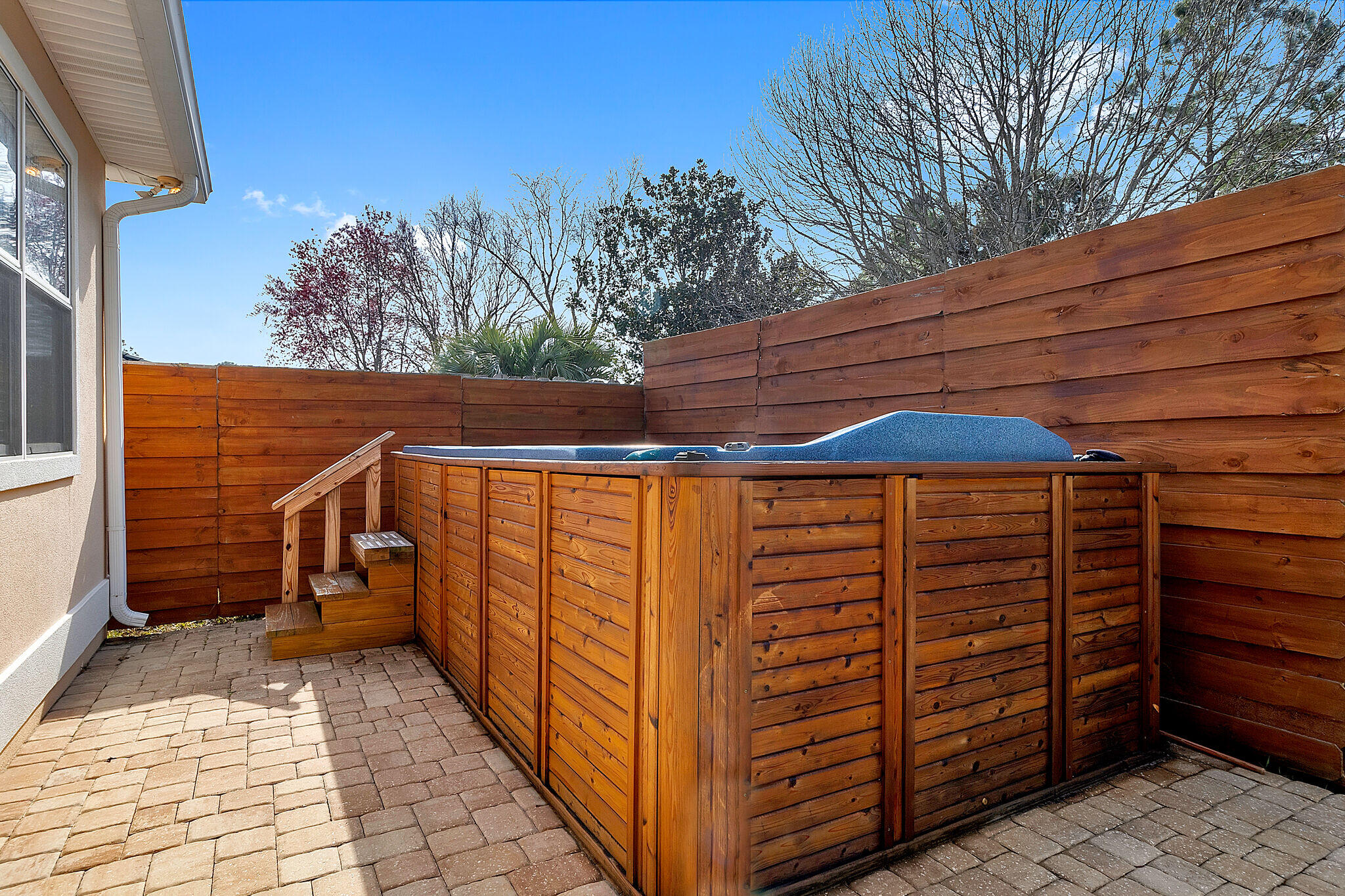 EMERALD BAY PH 1-B - Residential