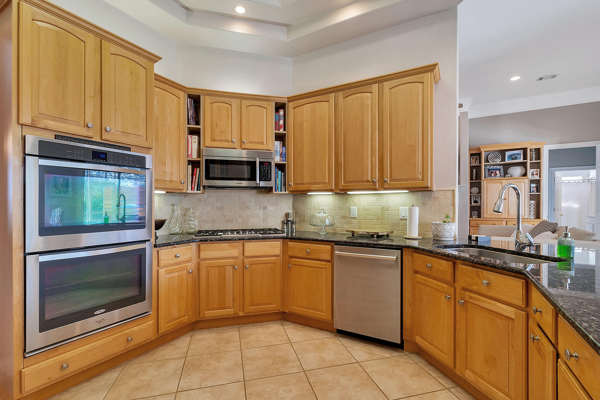 EMERALD BAY PH 1-B - Residential