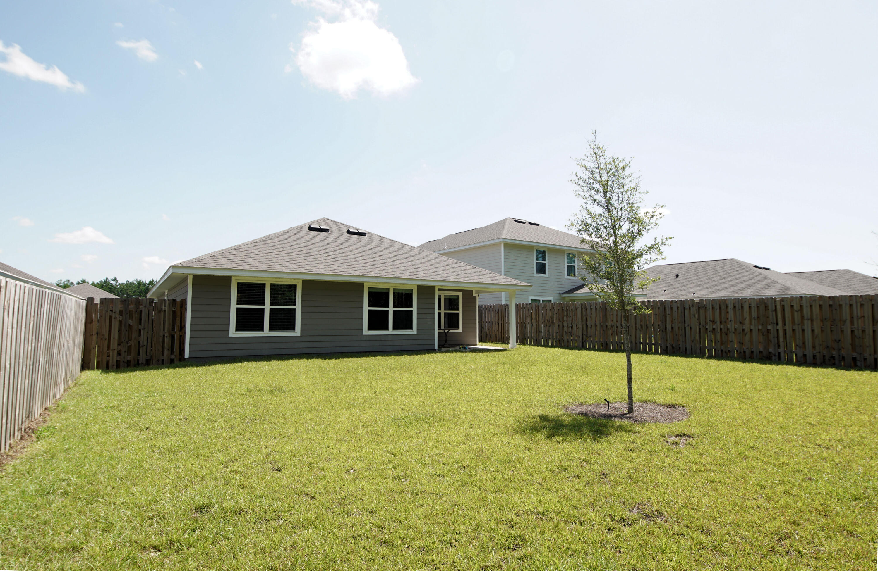 HAMMOCK BAY - MILL COTTAGES - Residential