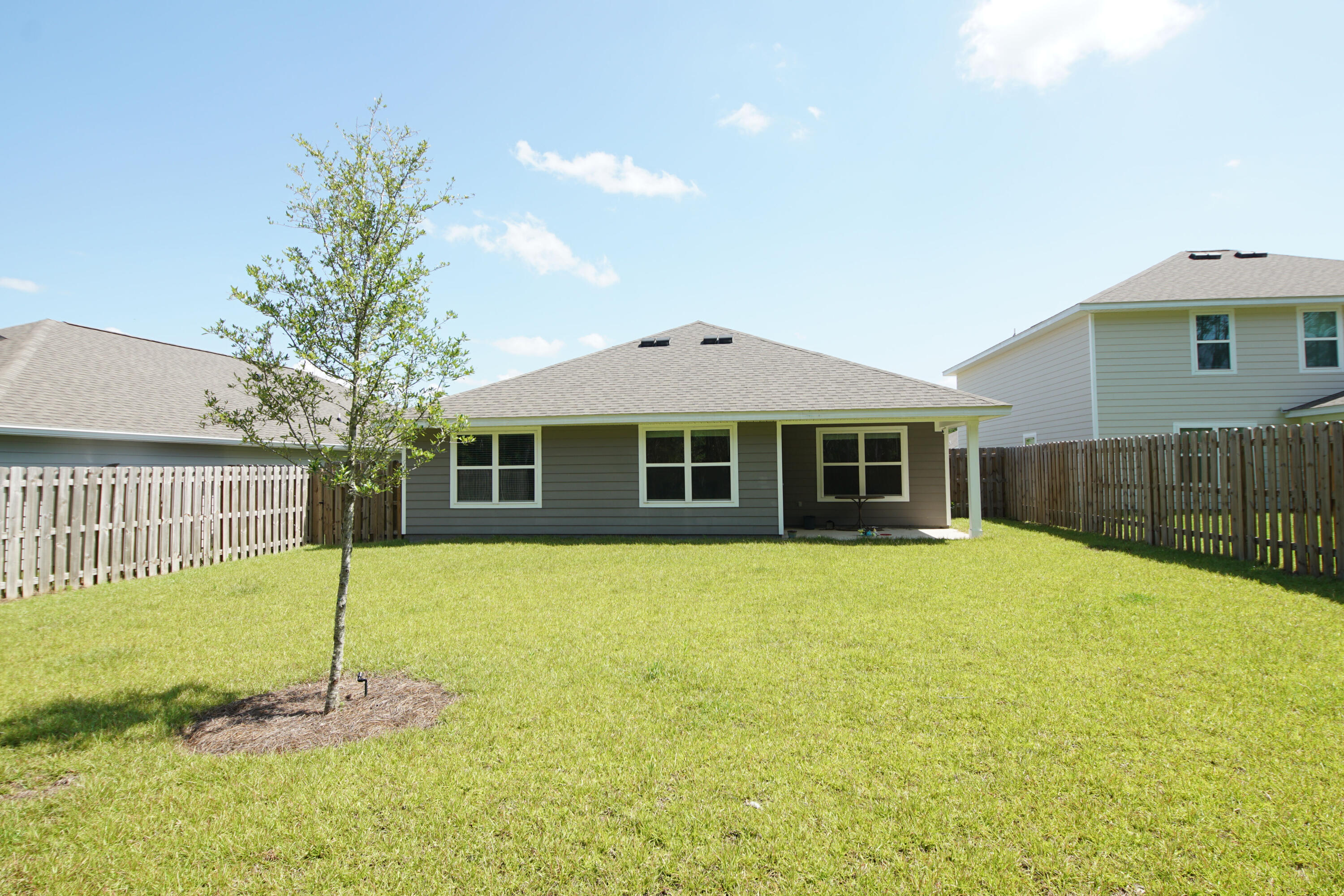 HAMMOCK BAY - MILL COTTAGES - Residential
