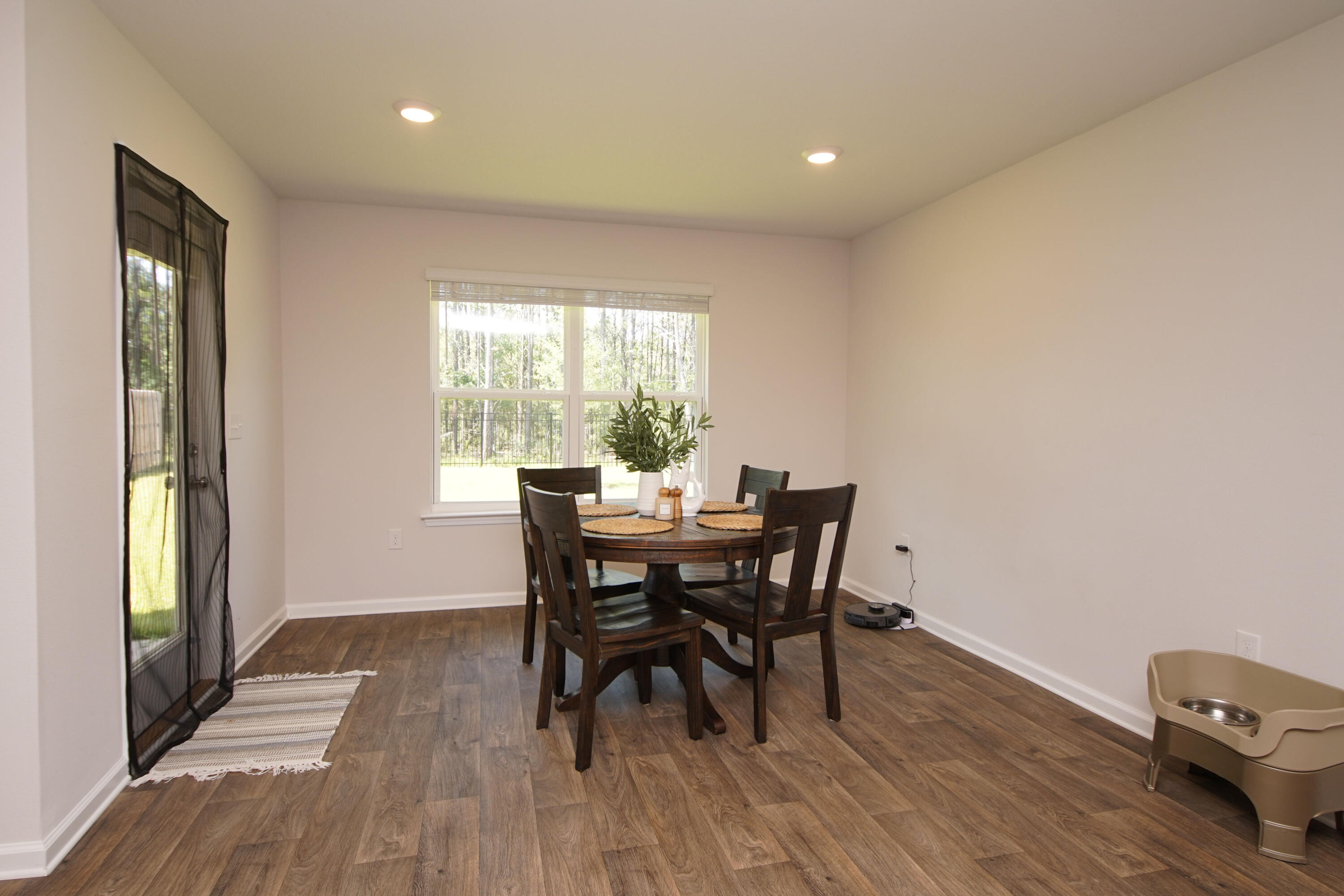 HAMMOCK BAY - MILL COTTAGES - Residential