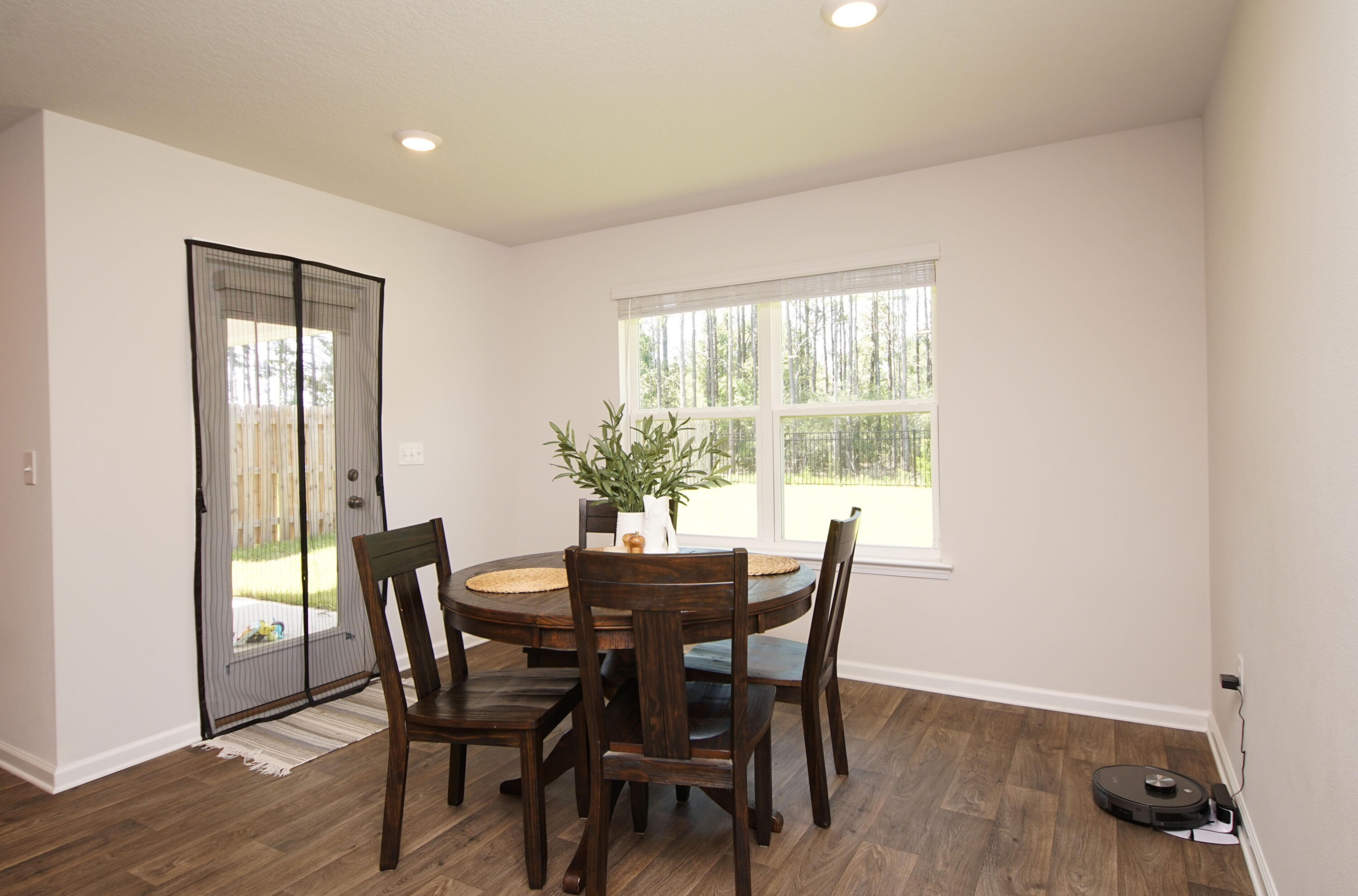 HAMMOCK BAY - MILL COTTAGES - Residential