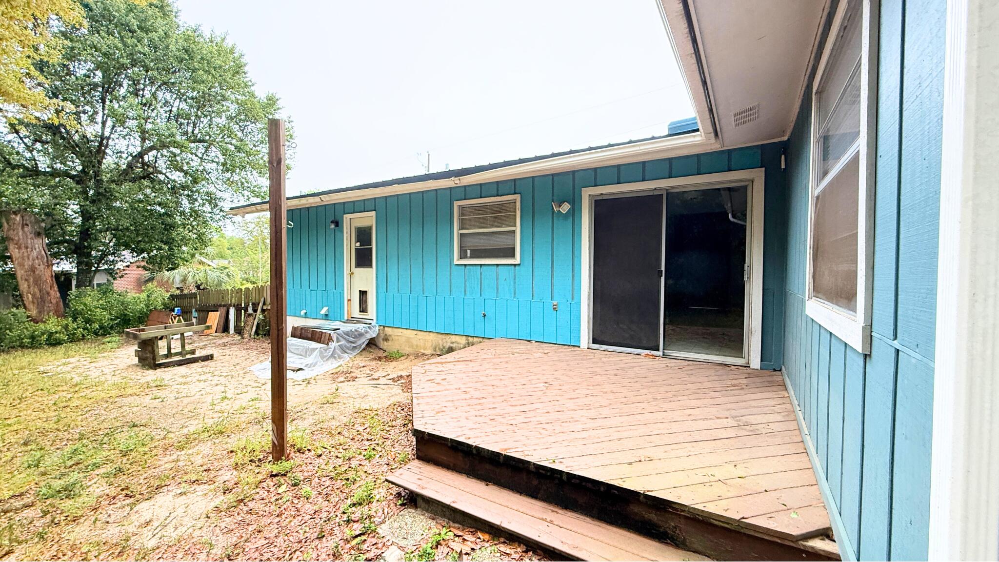 NO RECORDED SUBDIVISION - Residential
