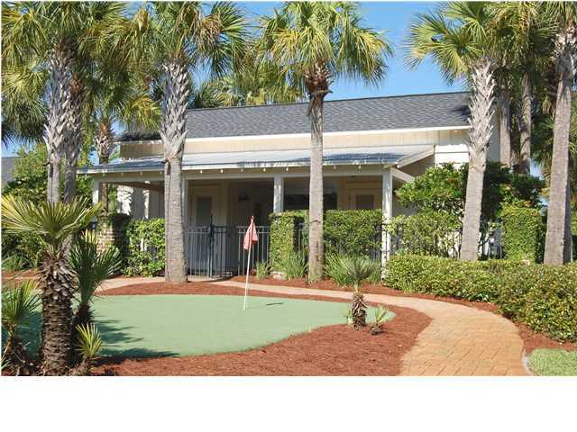 BUNGALOS AT SANDESTIN - Residential