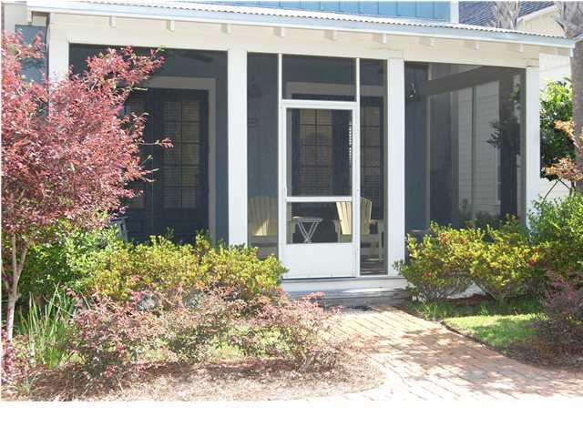 BUNGALOS AT SANDESTIN - Residential