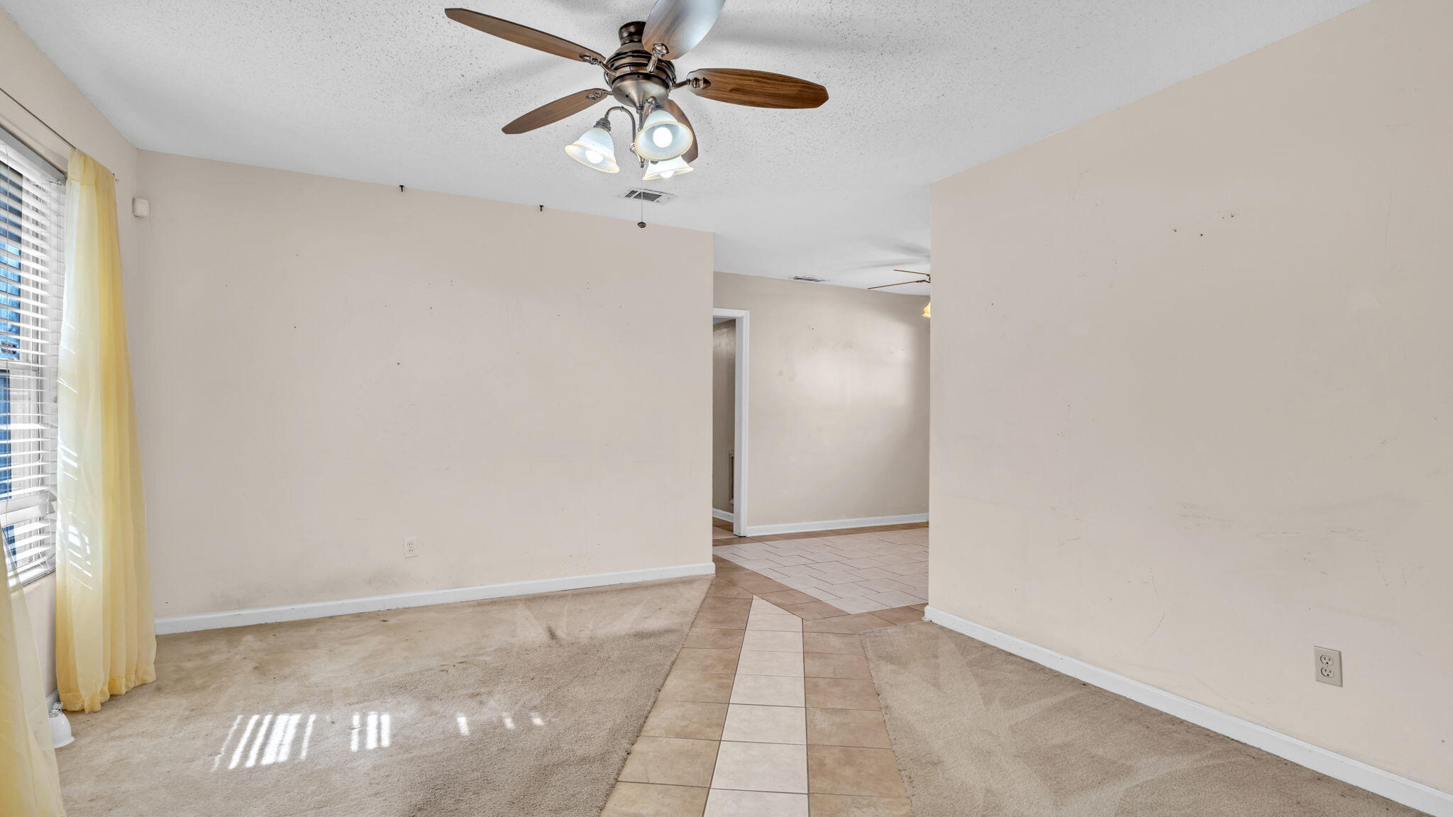 NO RECORDED SUBDIVISION - Residential