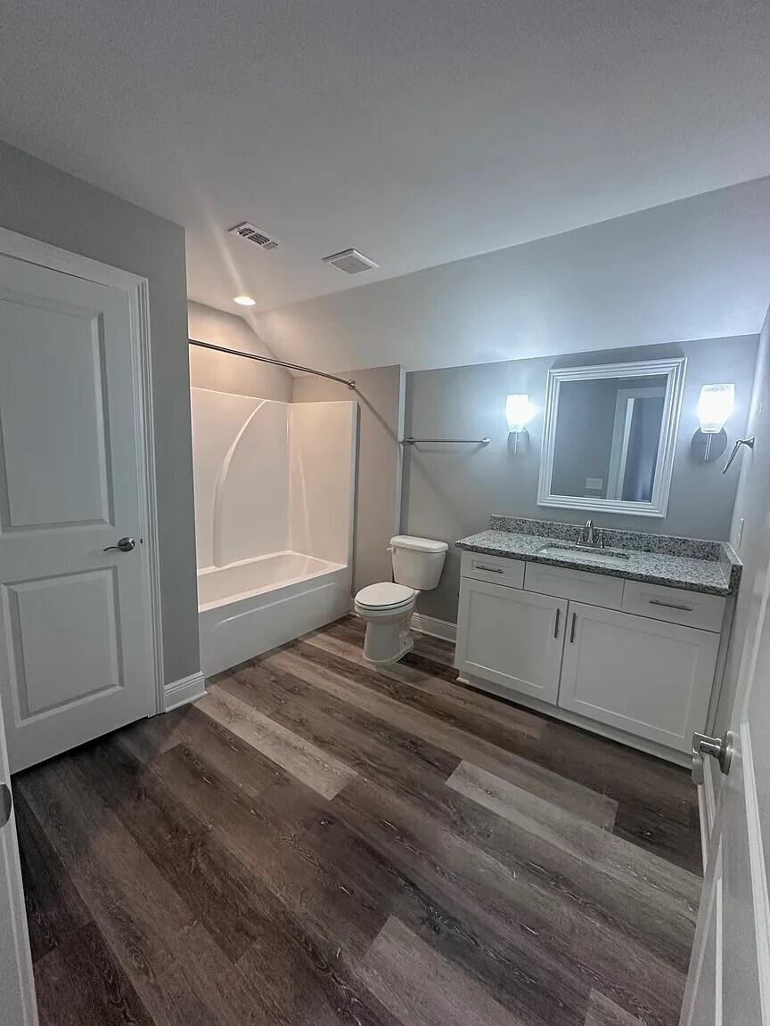 Hadleigh Hills Phase II - Residential Lease
